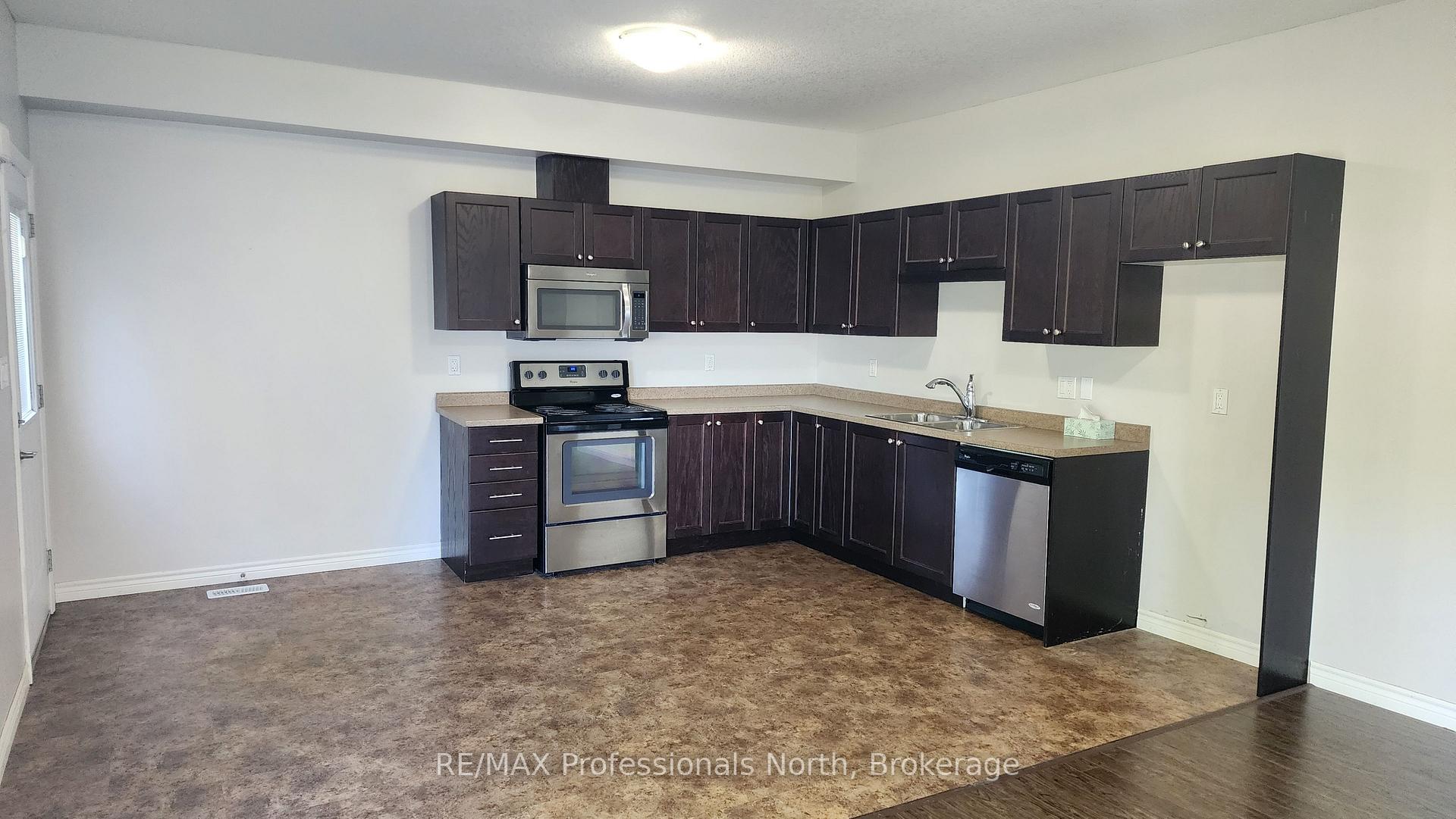 Photo 23 of 5 Greaves Avenue, Huntsville — HOMEH