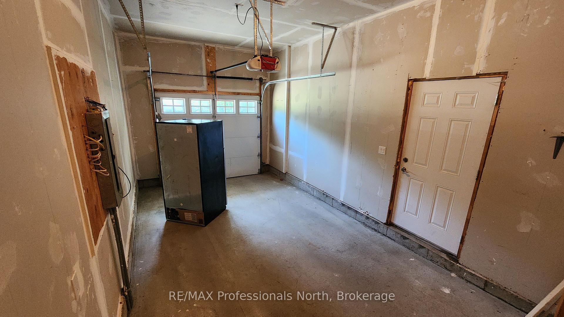 Photo 32 of 5 Greaves Avenue, Huntsville — HOMEH