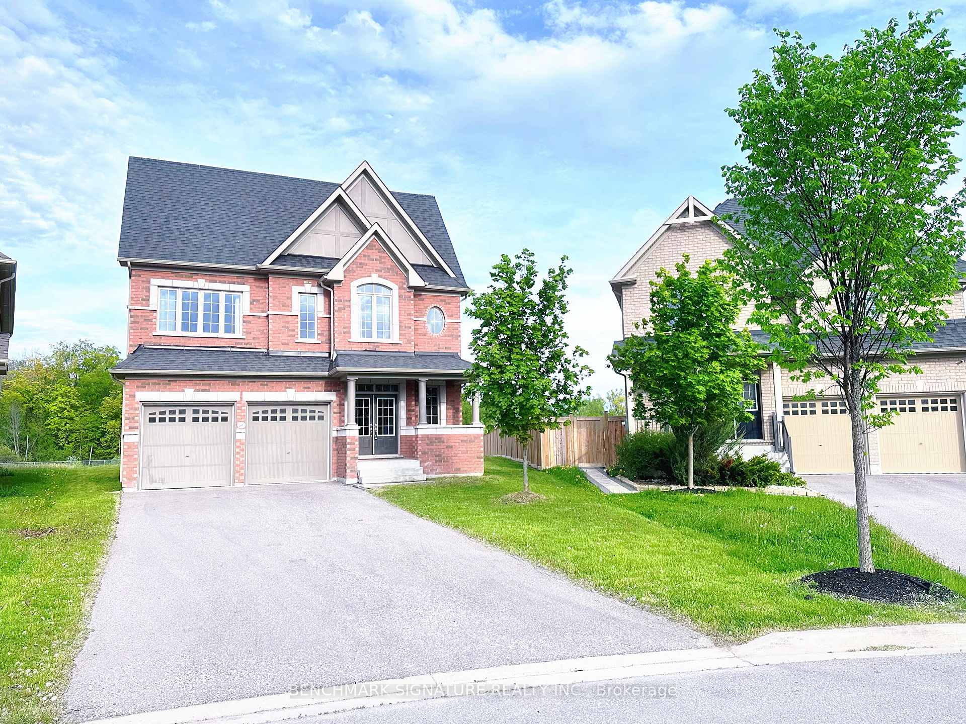 Photo of 2481 Bandsman Crescent