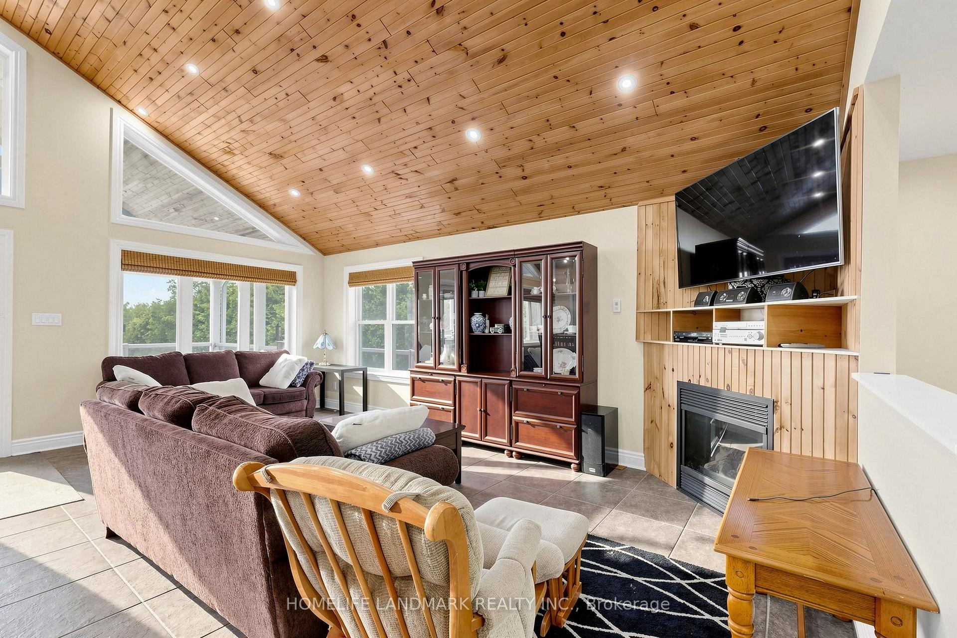 Photo 8 of 111 Campbell Beach Road, Kawartha Lakes, Carden — HOMEH