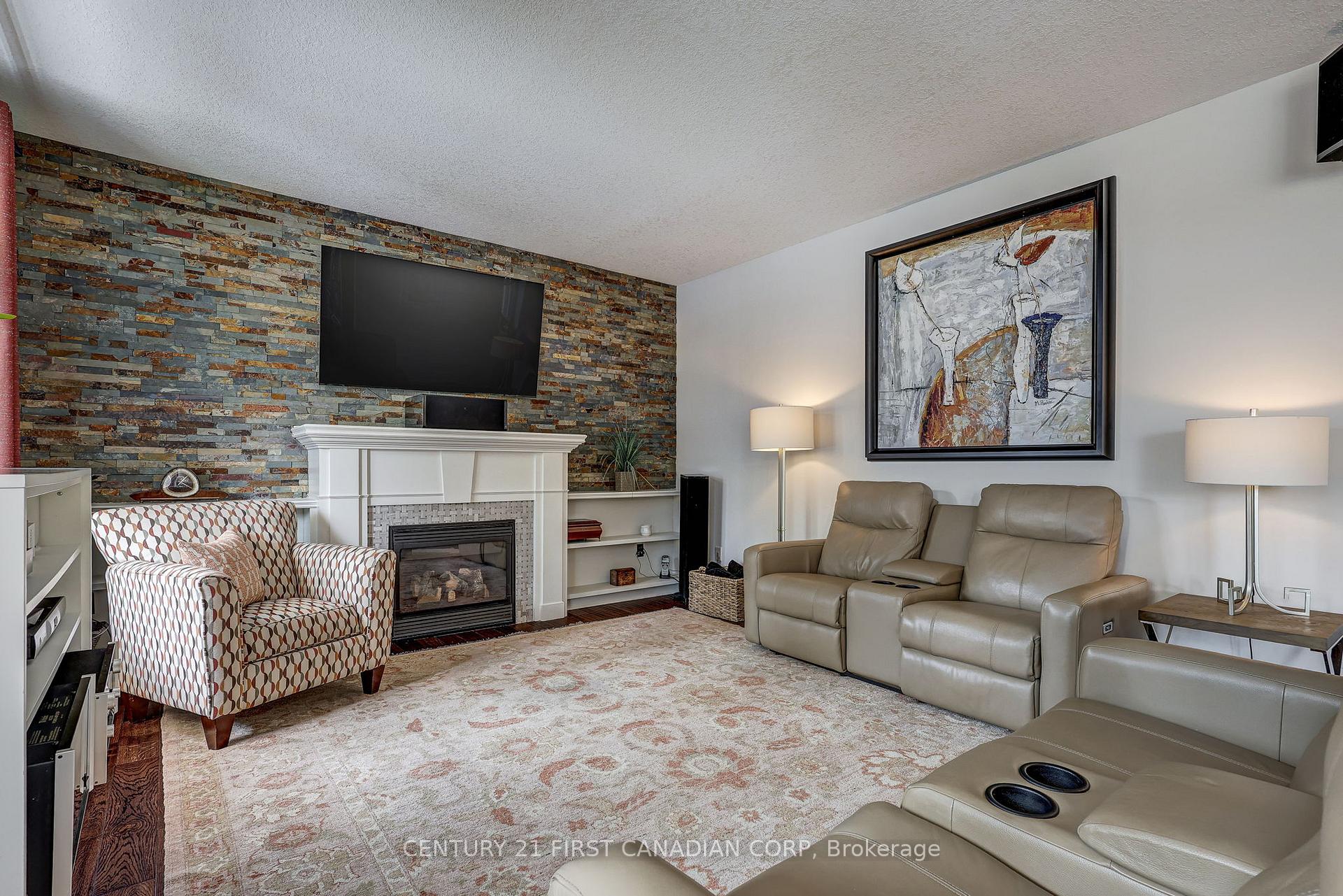 Photo 11 of 6919 Raleigh Boulevard, London, South V — HOMEH