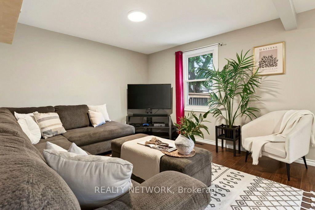 Photo 15 of 269 Tolton Avenue, Hamilton, Normanhurst — HOMEH