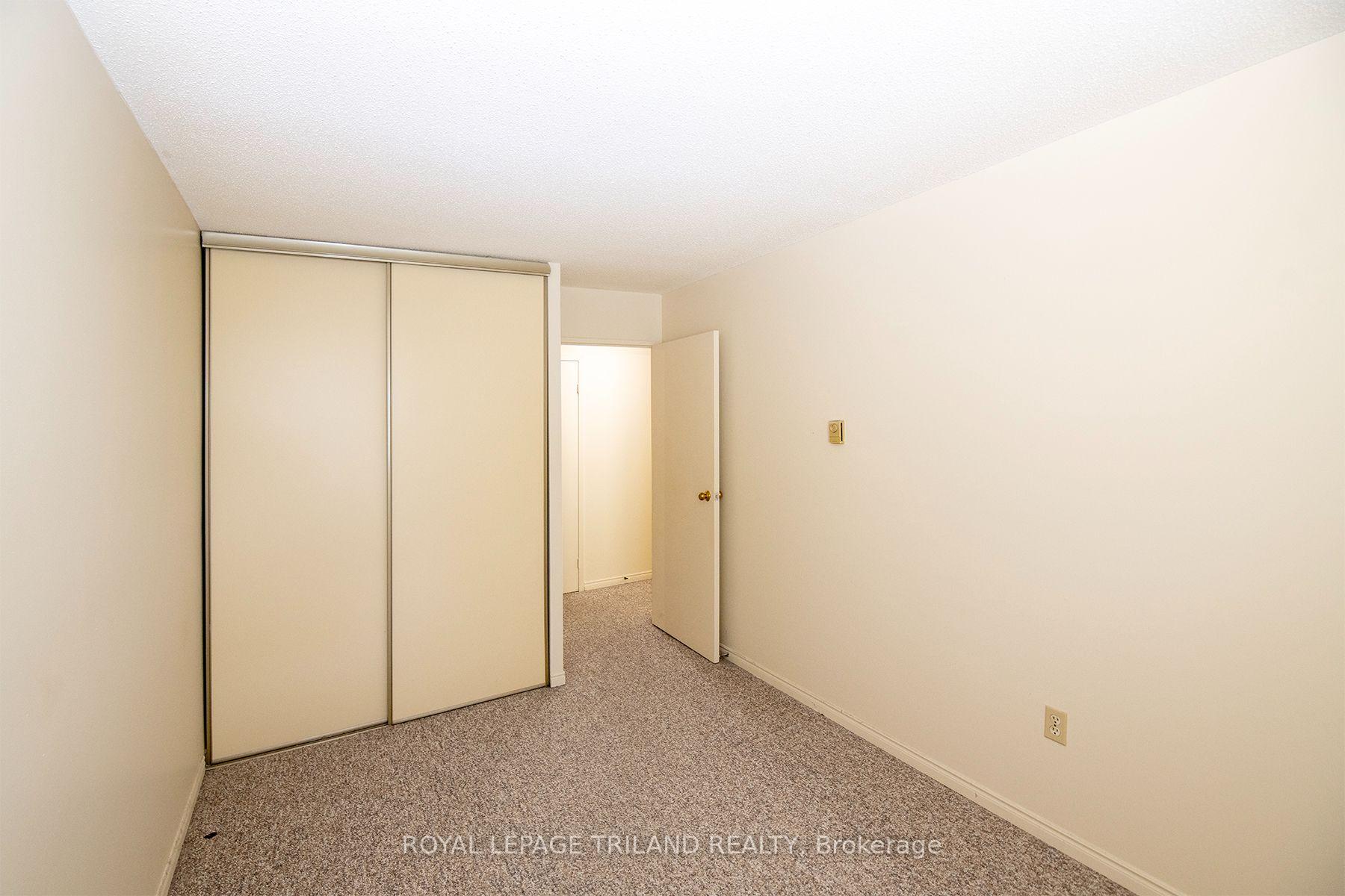Photo 11 of Unit 507, 135 Base Line Road W, London, South D — HOMEH