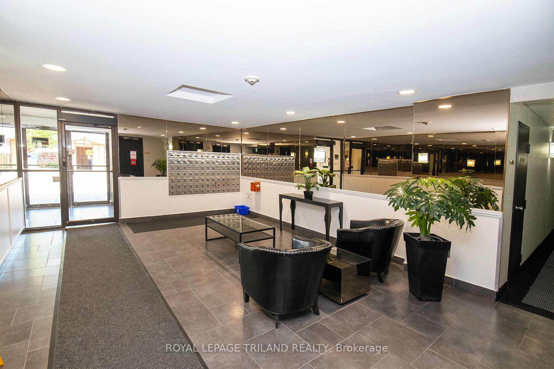 Photo 21 of Unit 507, 135 Base Line Road W, London, South D — HOMEH