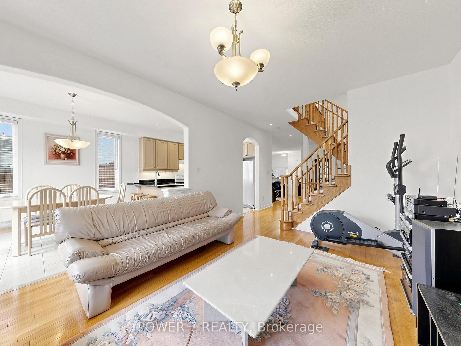 Photo 26 of 16 Barkwood Hollow, Markham, Berczy — HOMEH