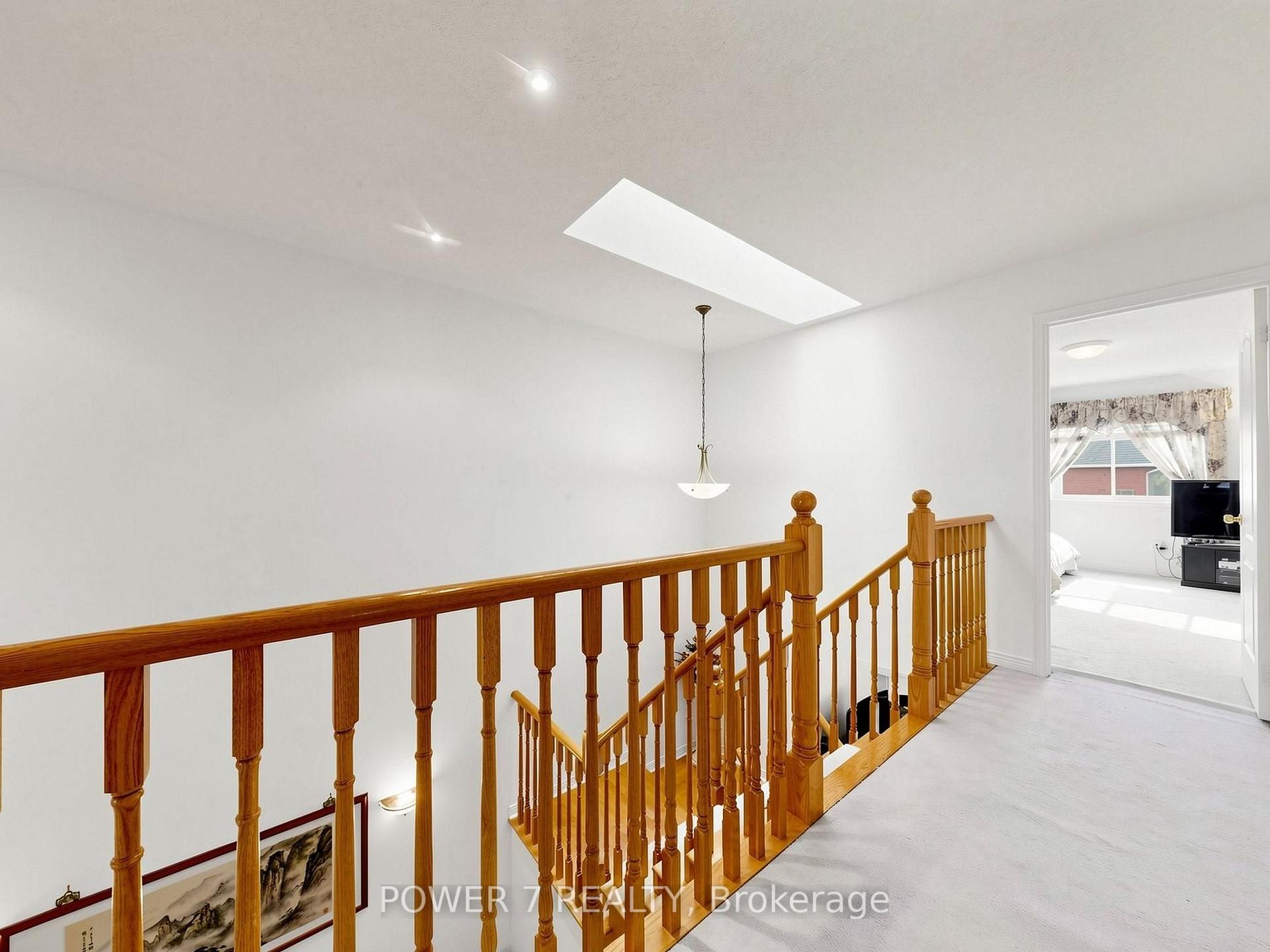 Photo 31 of 16 Barkwood Hollow, Markham, Berczy — HOMEH