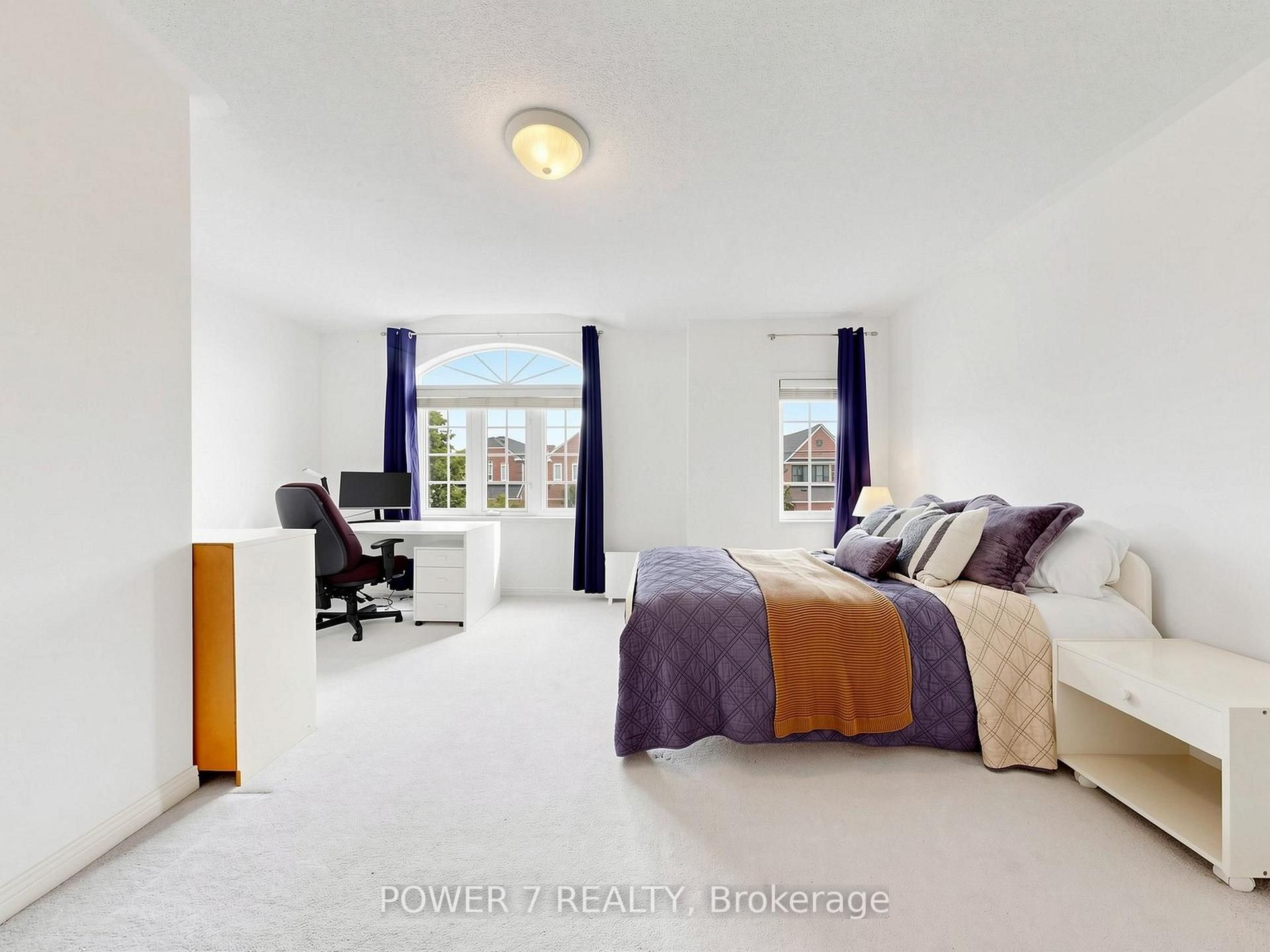 Photo 39 of 16 Barkwood Hollow, Markham, Berczy — HOMEH
