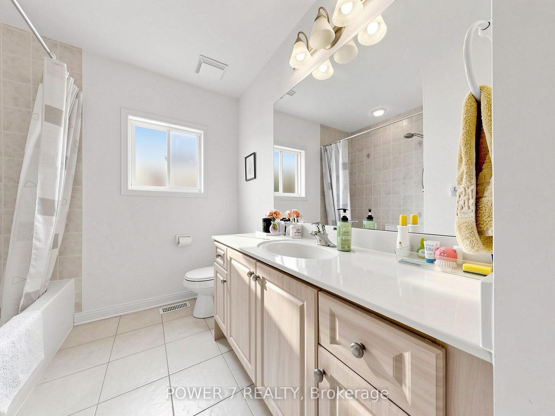 Photo 46 of 16 Barkwood Hollow, Markham, Berczy — HOMEH