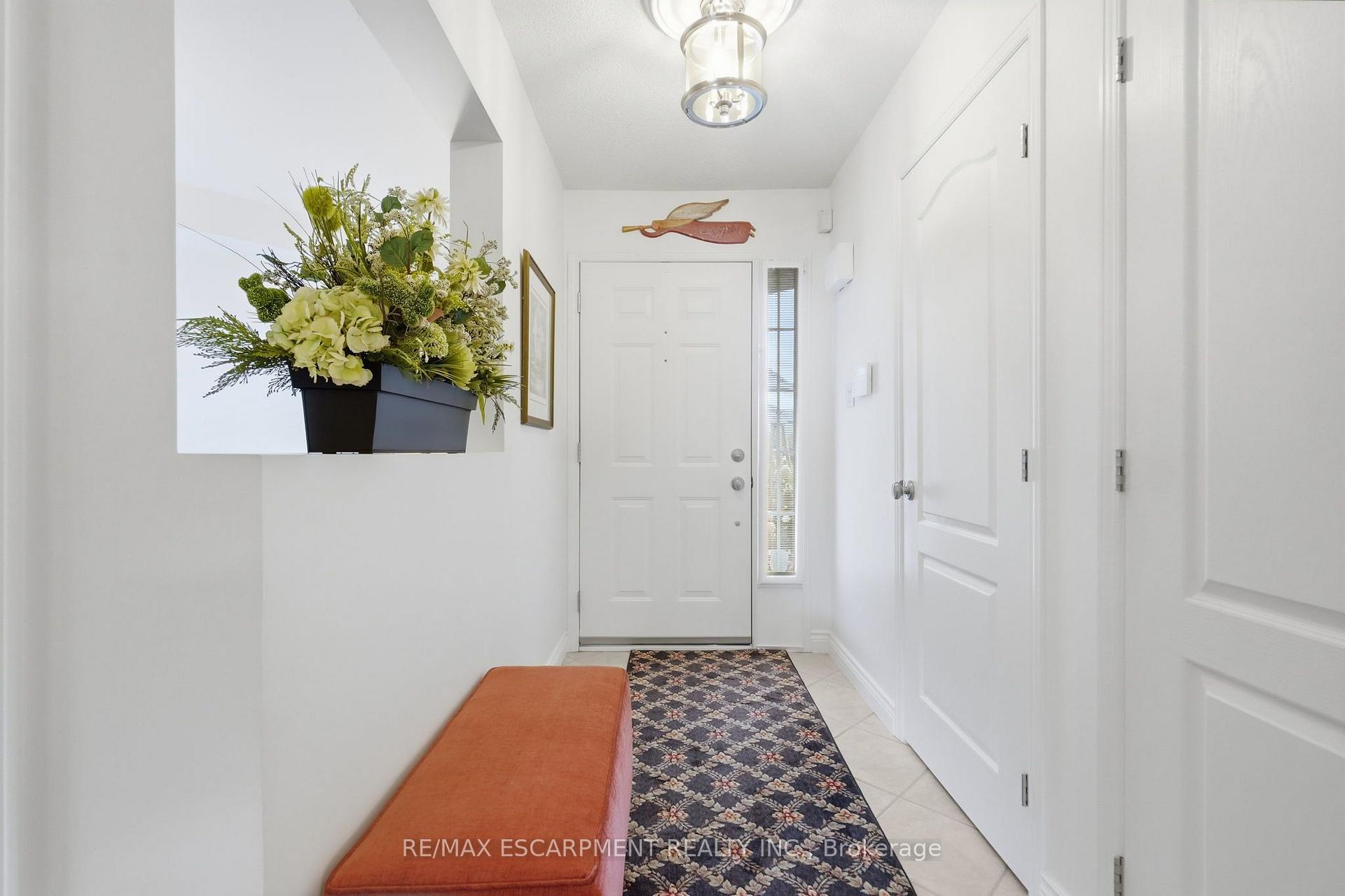 Photo 4 of 64 Redfern Avenue, Hamilton, Mountview — HOMEH