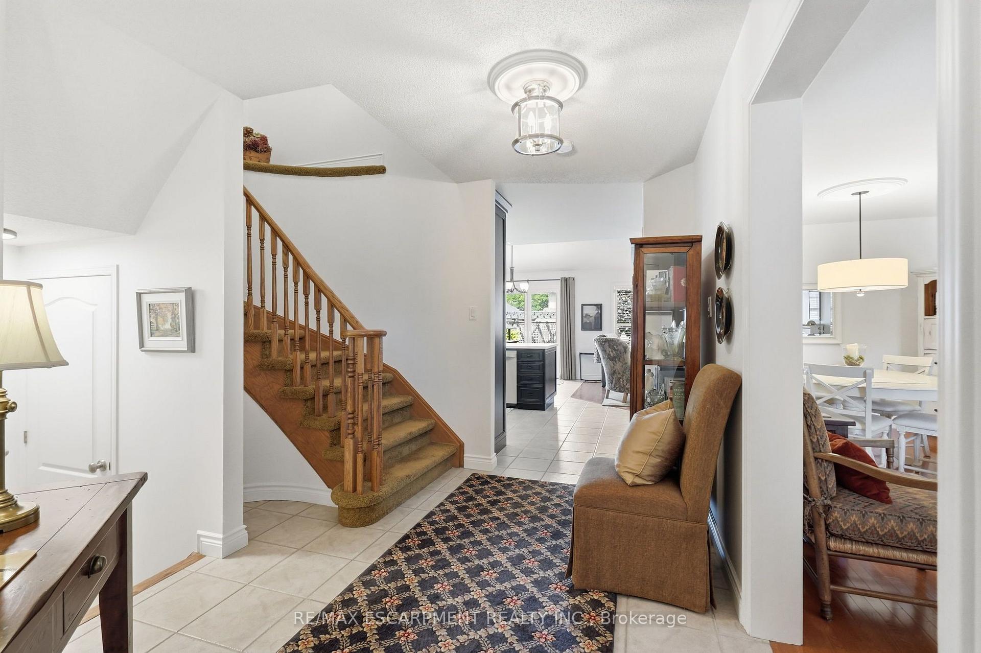 Photo 7 of 64 Redfern Avenue, Hamilton, Mountview — HOMEH