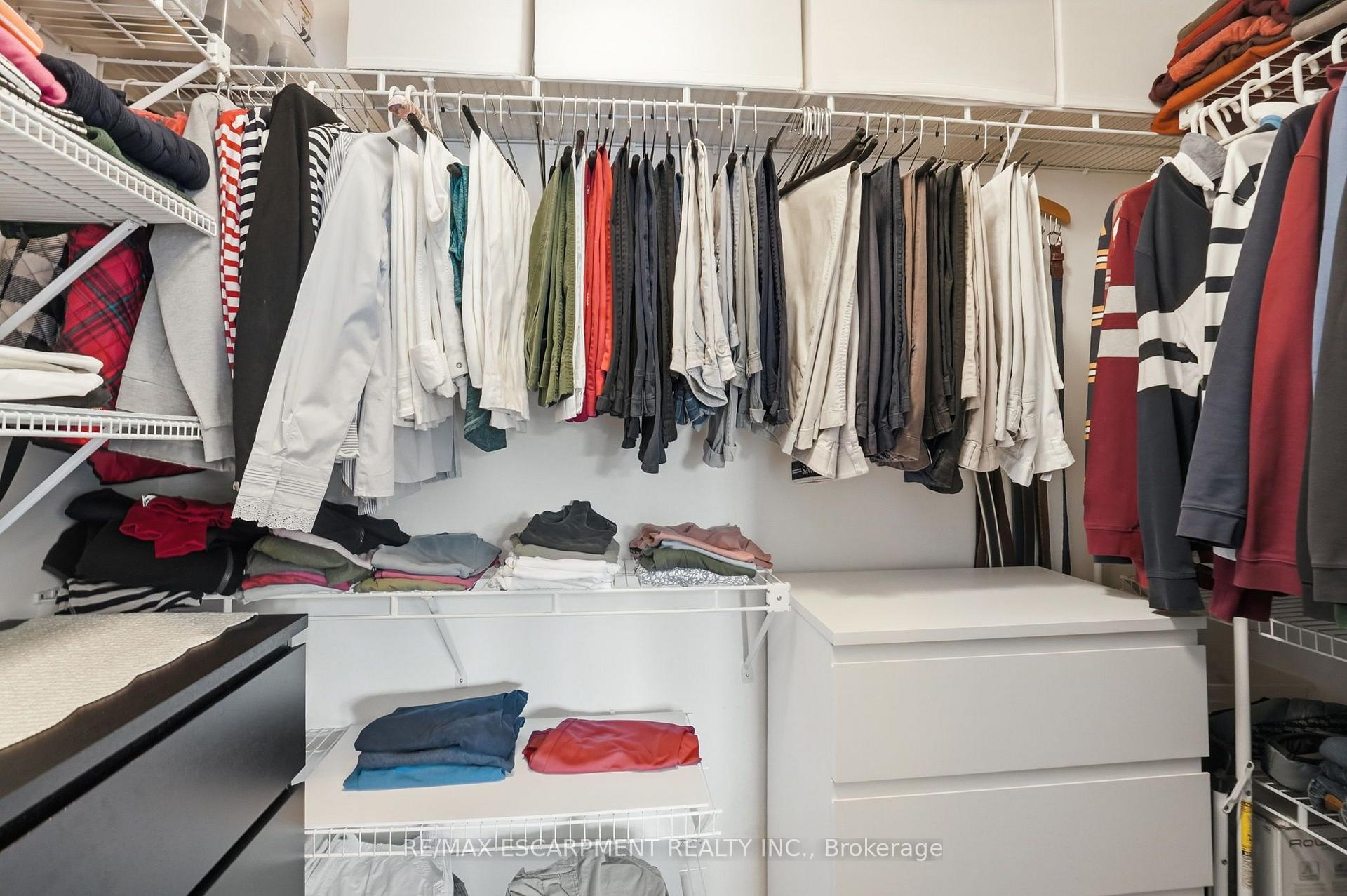 Photo 33 of 64 Redfern Avenue, Hamilton, Mountview — HOMEH