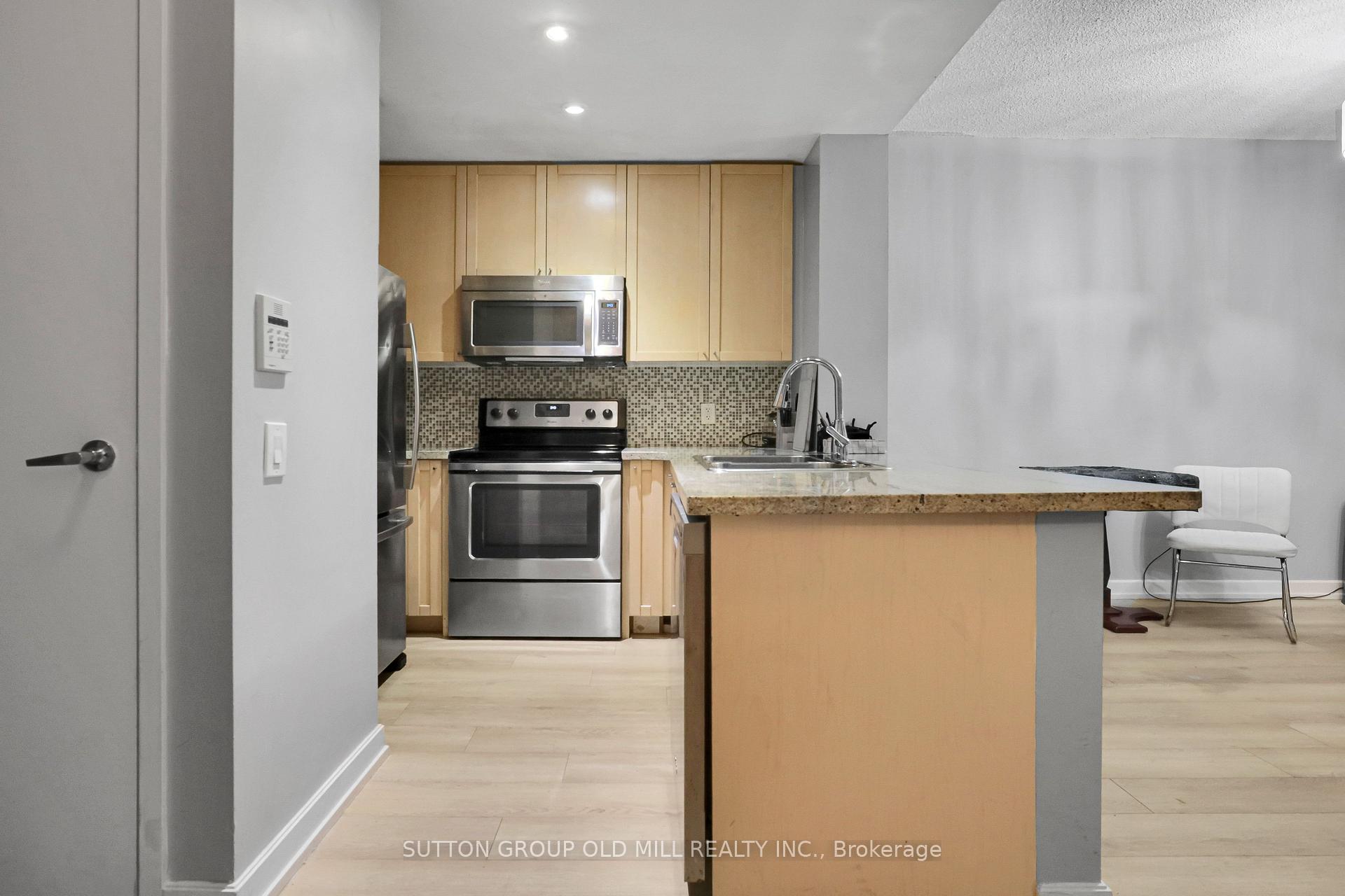 Photo 8 of Unit 1207, 85 Bloor Street E, Toronto, Church-Yonge Corridor — HOMEH