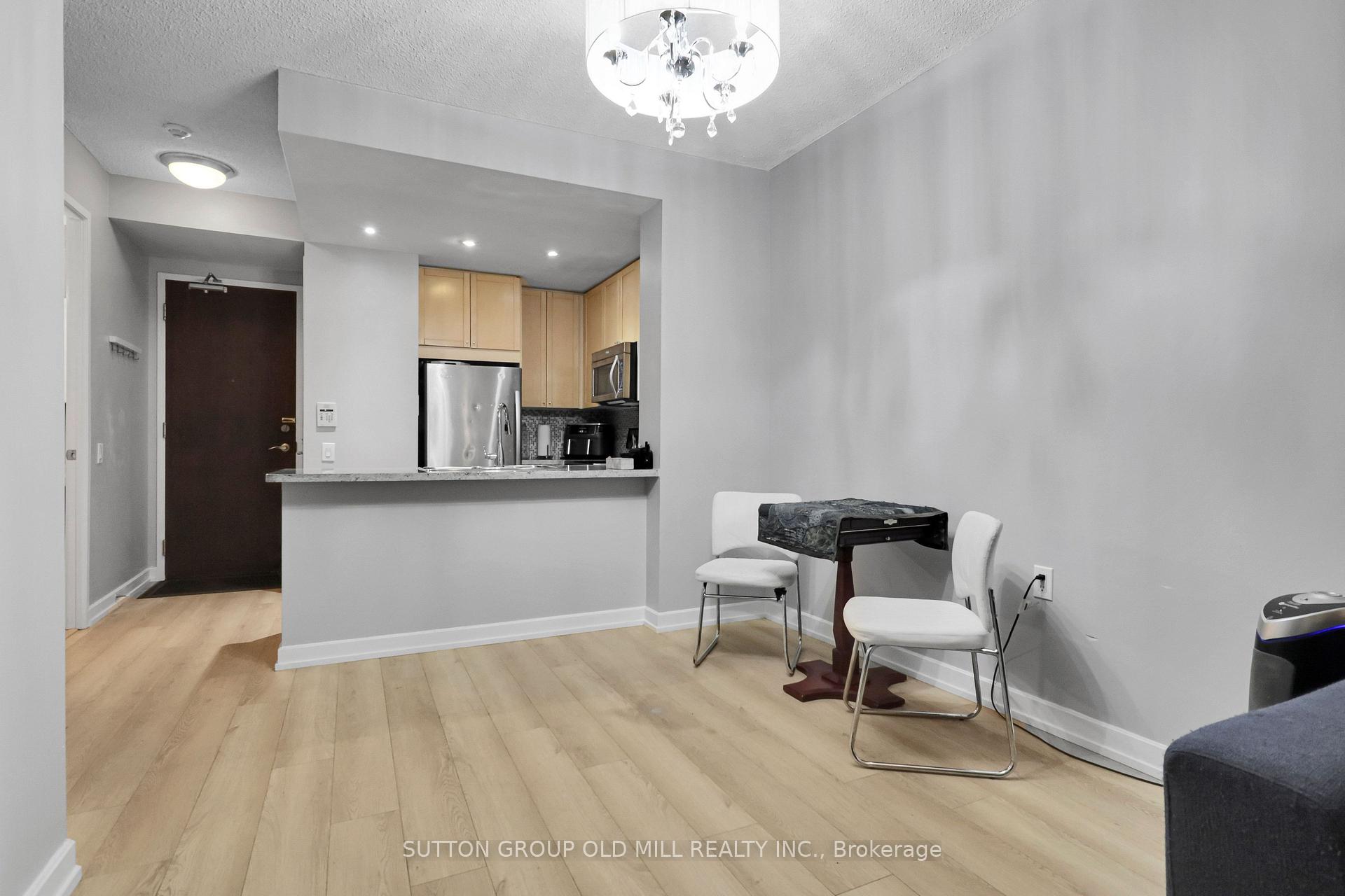 Photo 17 of Unit 1207, 85 Bloor Street E, Toronto, Church-Yonge Corridor — HOMEH