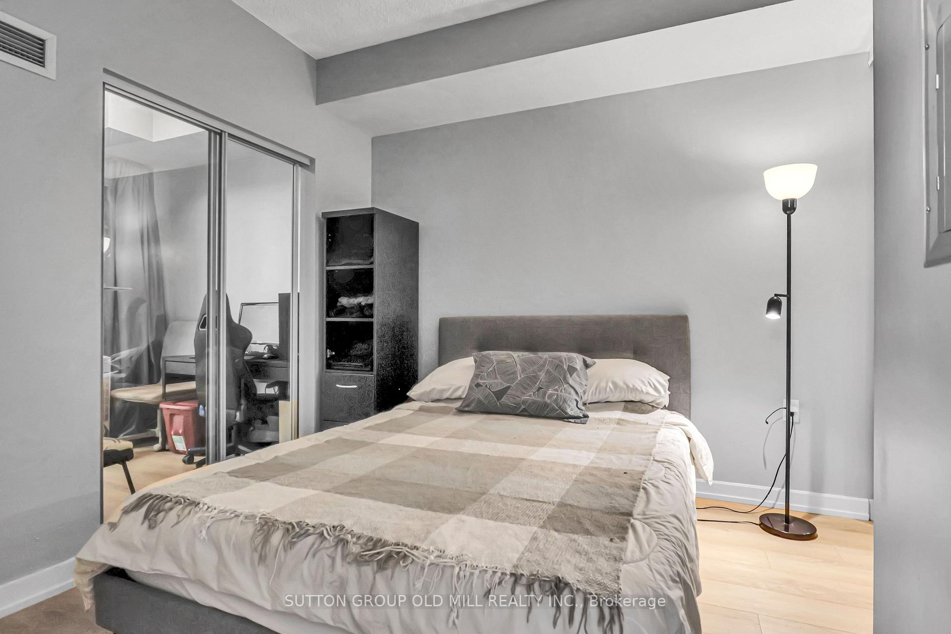 Photo 21 of Unit 1207, 85 Bloor Street E, Toronto, Church-Yonge Corridor — HOMEH