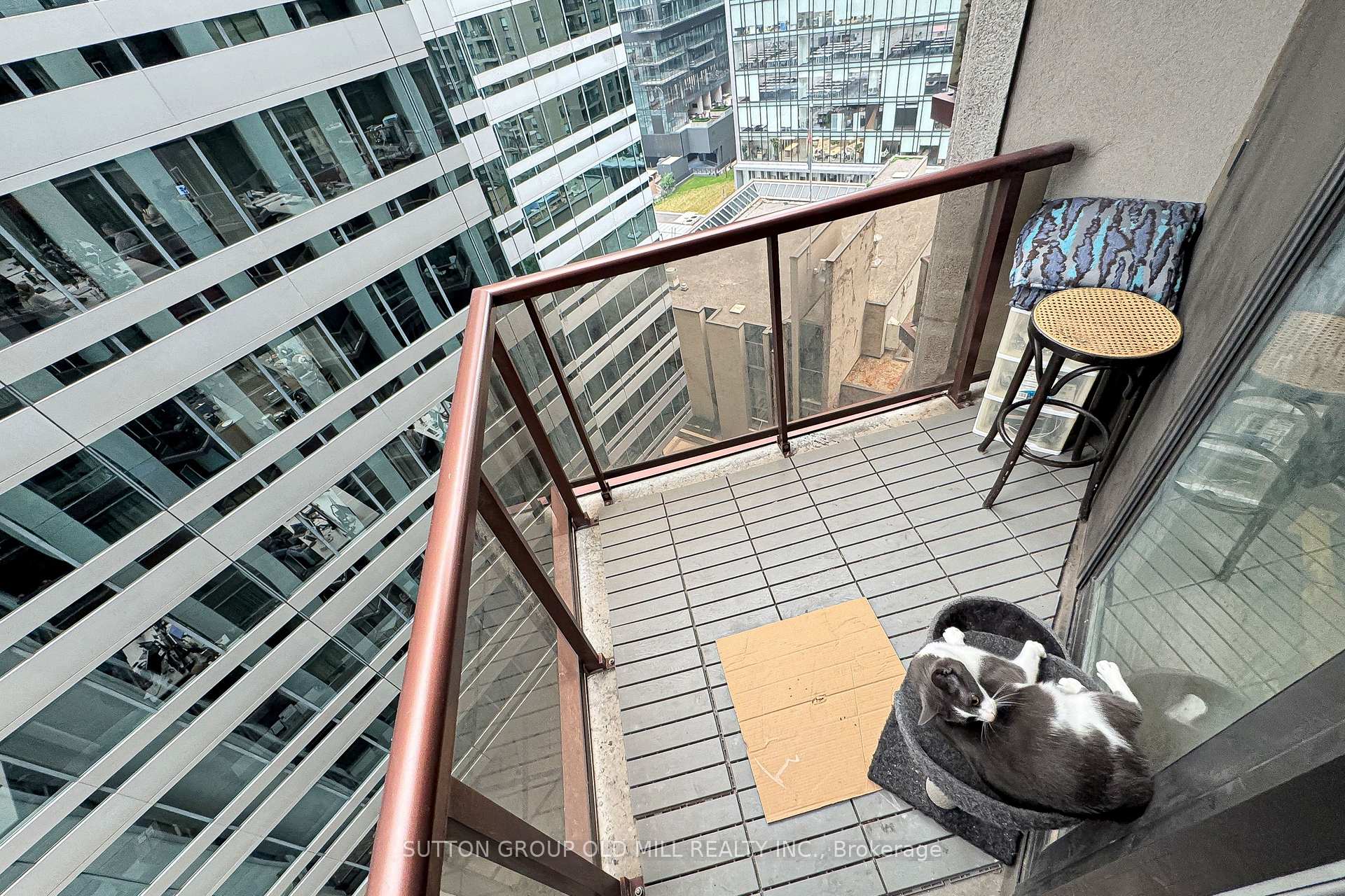Photo 28 of Unit 1207, 85 Bloor Street E, Toronto, Church-Yonge Corridor — HOMEH