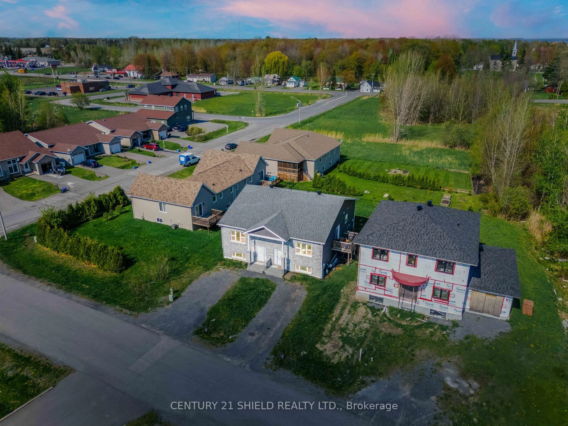 Photo 4 of 6371 Monument Way, South Glengarry, Lancaster — HOMEH