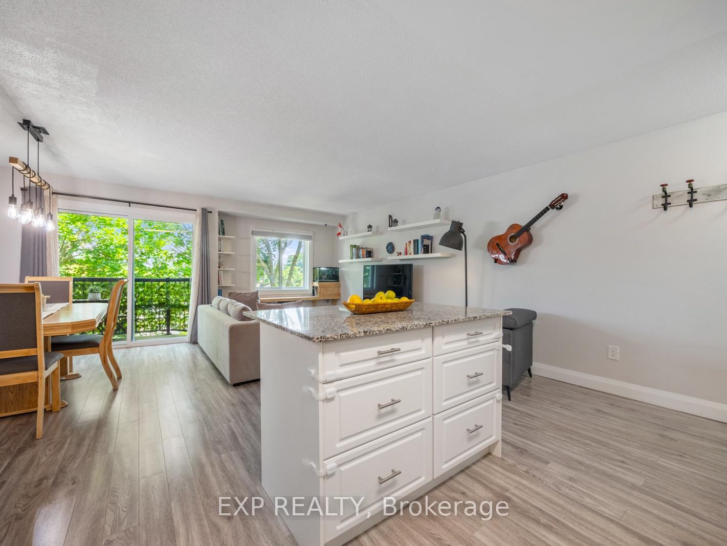 Photo 9 of Unit 301, 276 Eiwo Court, Waterloo, Lexington — HOMEH