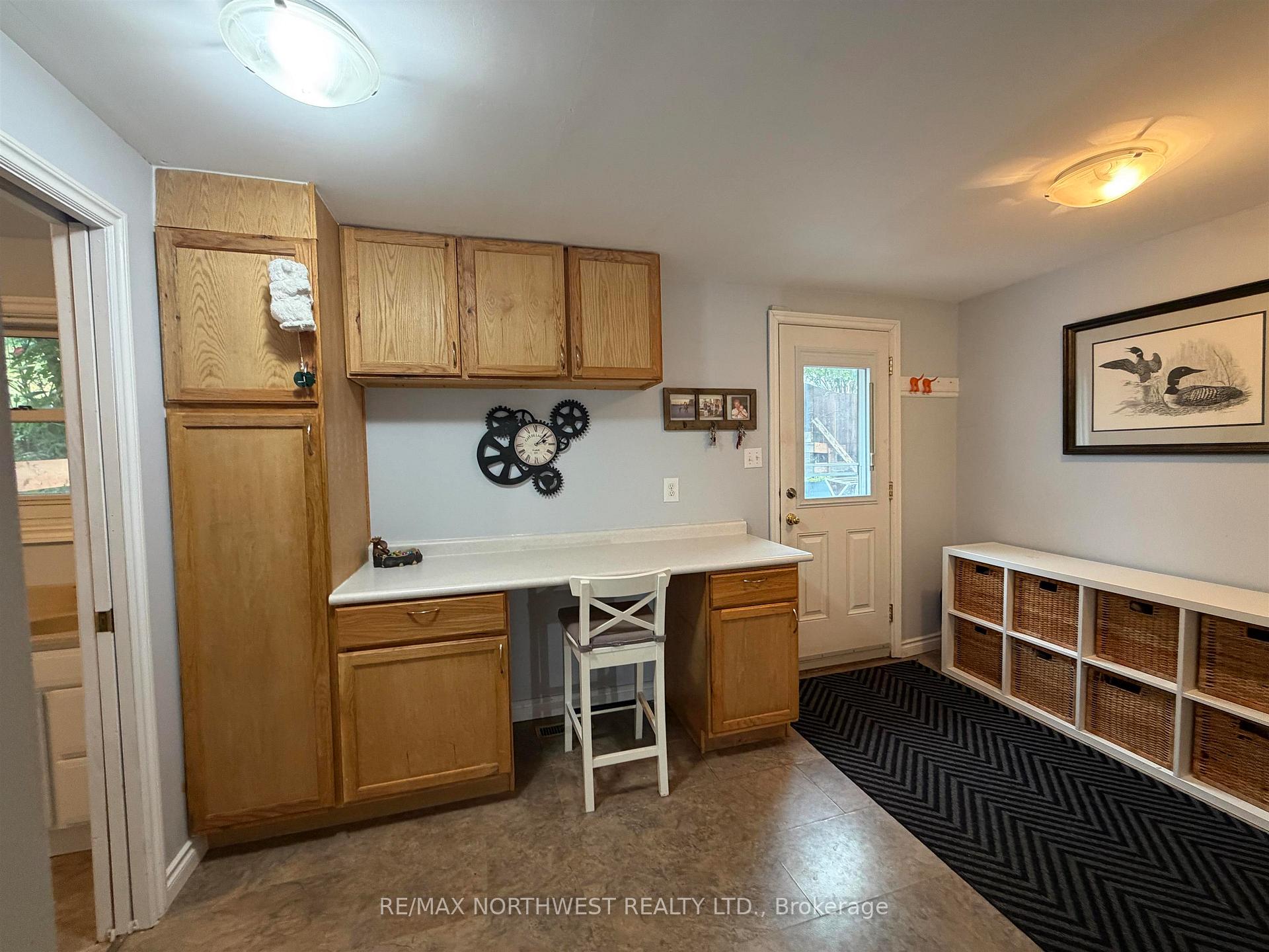 Photo 2 of 512 Third Street South, Kenora, Central — HOMEH