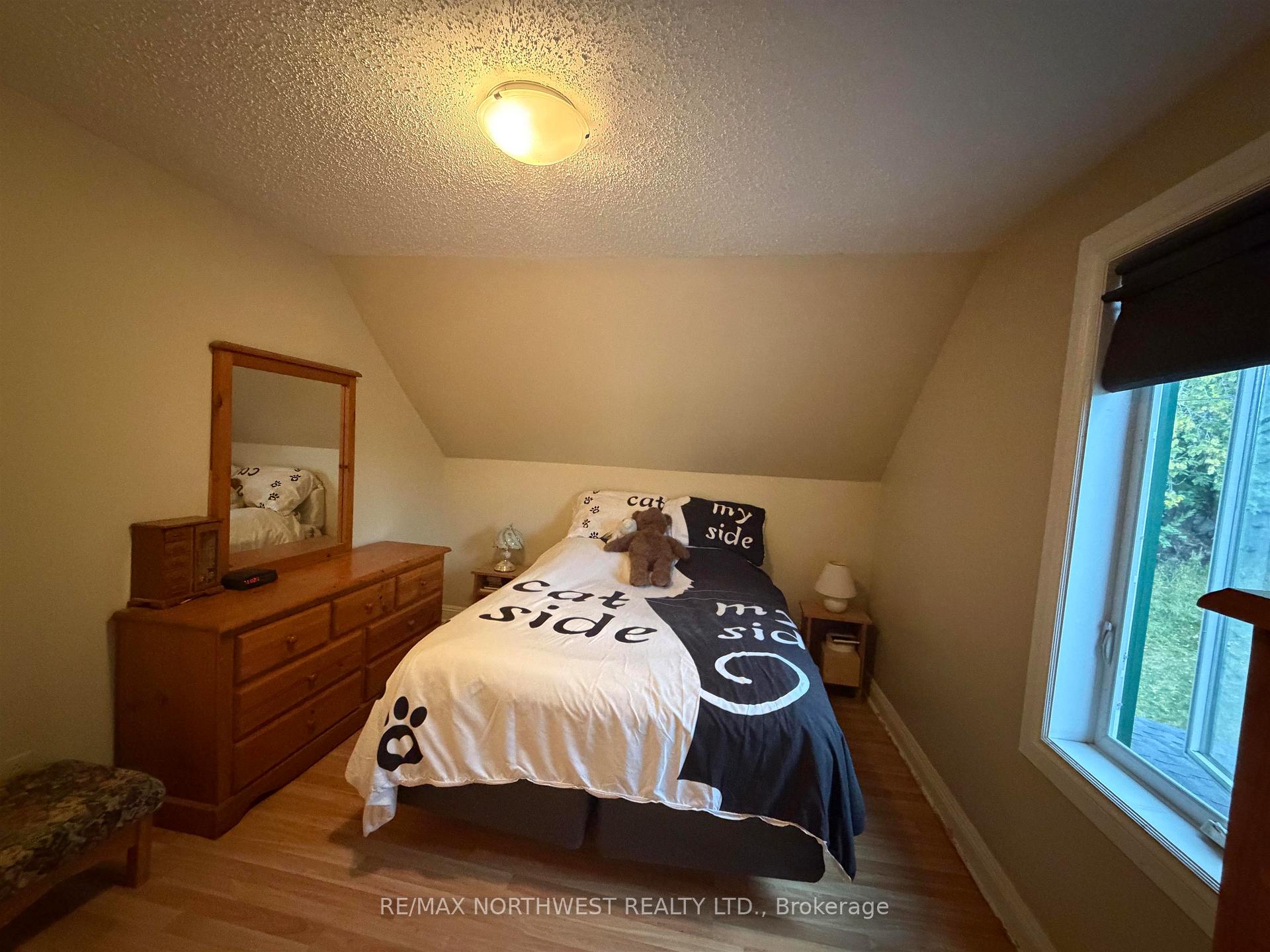 Photo 12 of 512 Third Street South, Kenora, Central — HOMEH