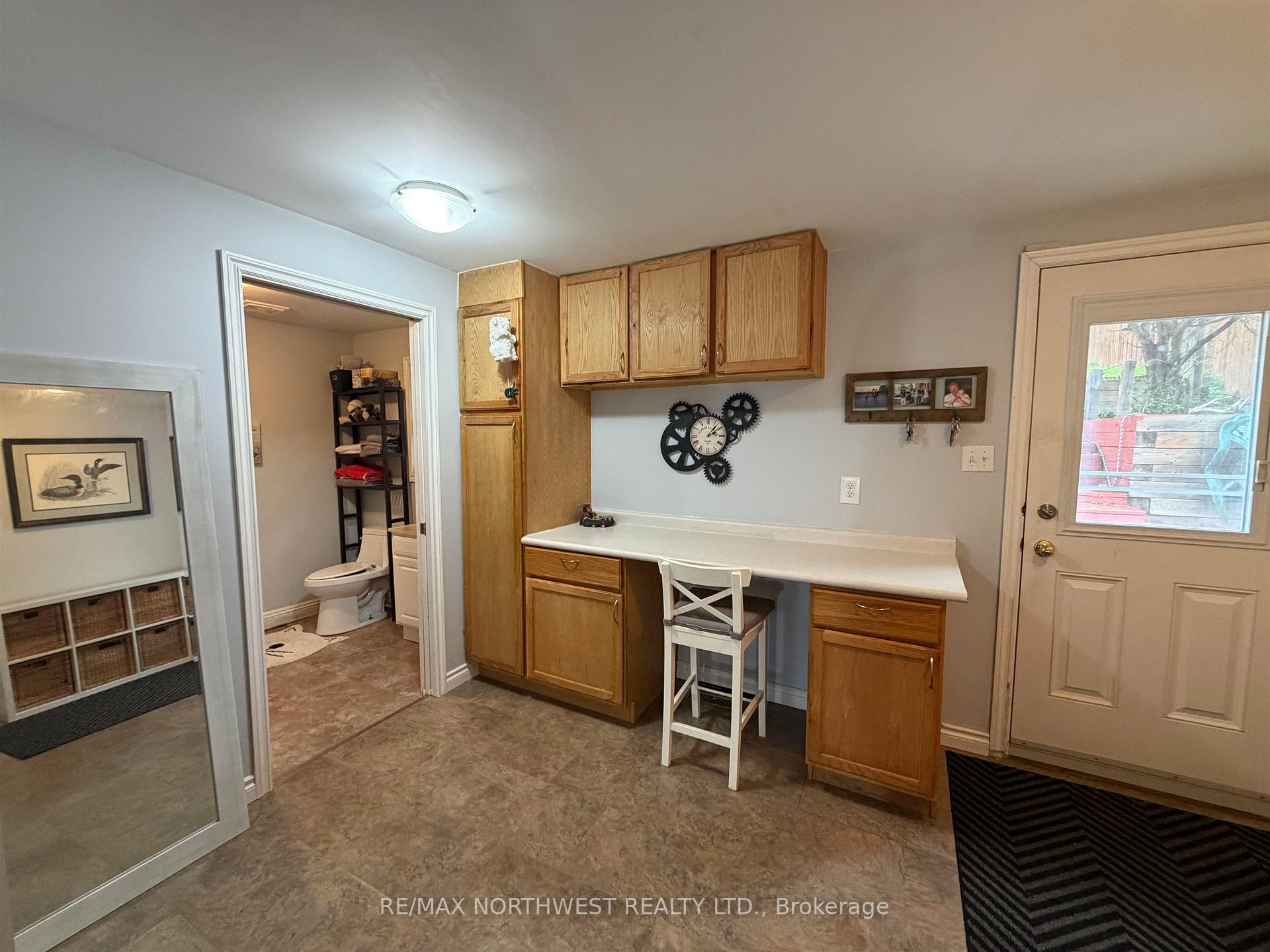 Photo 18 of 512 Third Street South, Kenora, Central — HOMEH