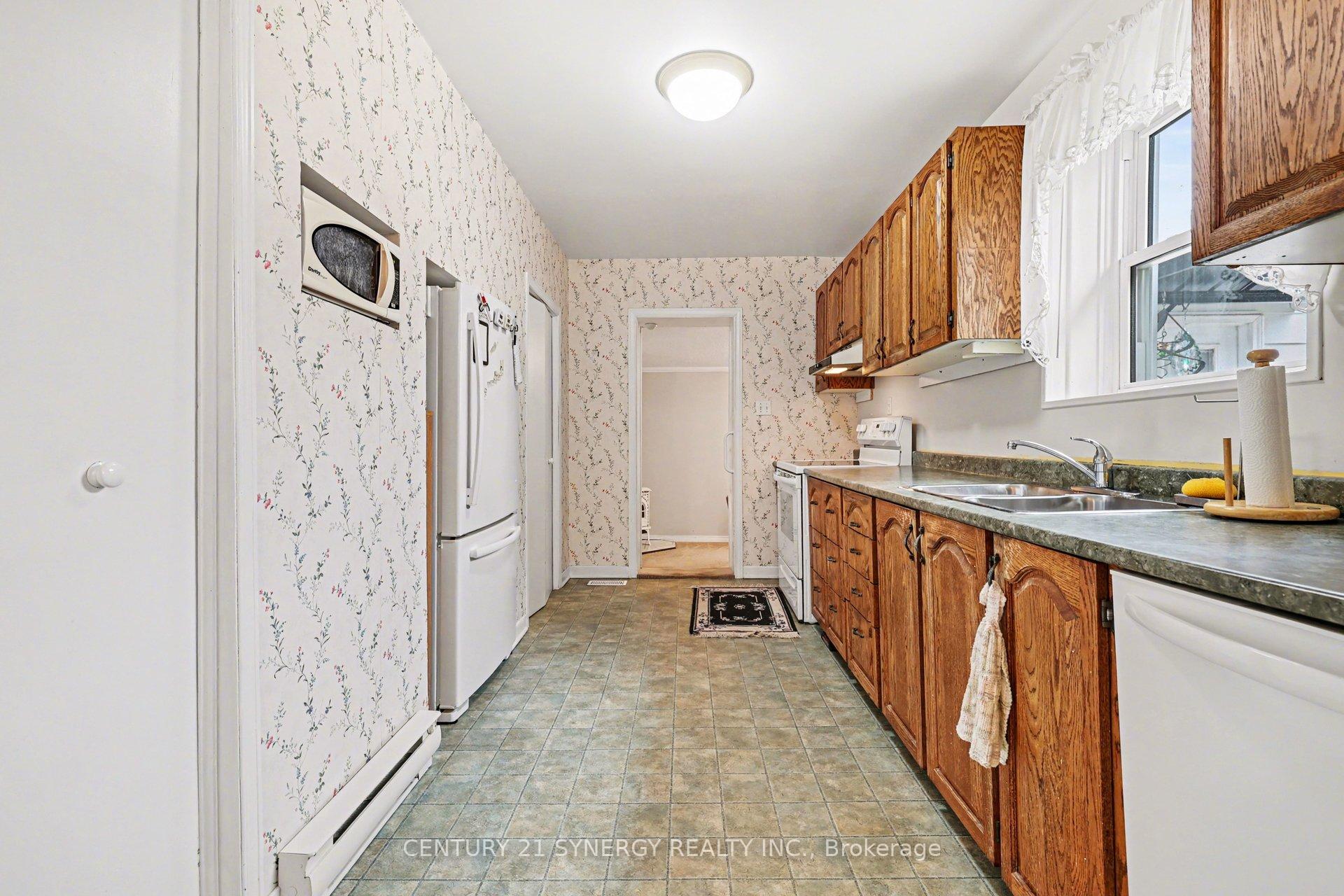 Photo 7 of 20 Condie Street, Smiths Falls, Smiths Falls — HOMEH