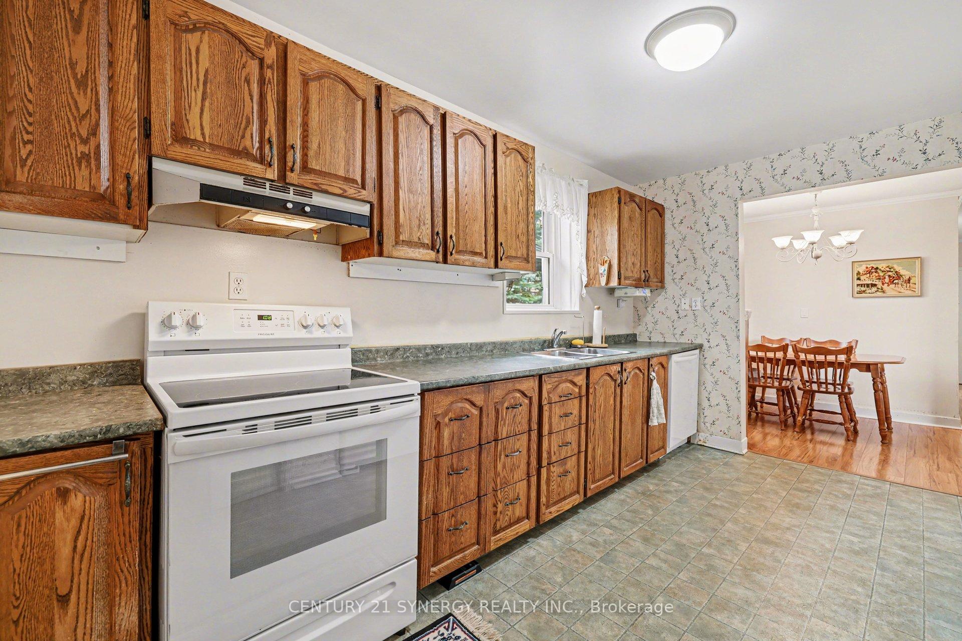 Photo 8 of 20 Condie Street, Smiths Falls, Smiths Falls — HOMEH