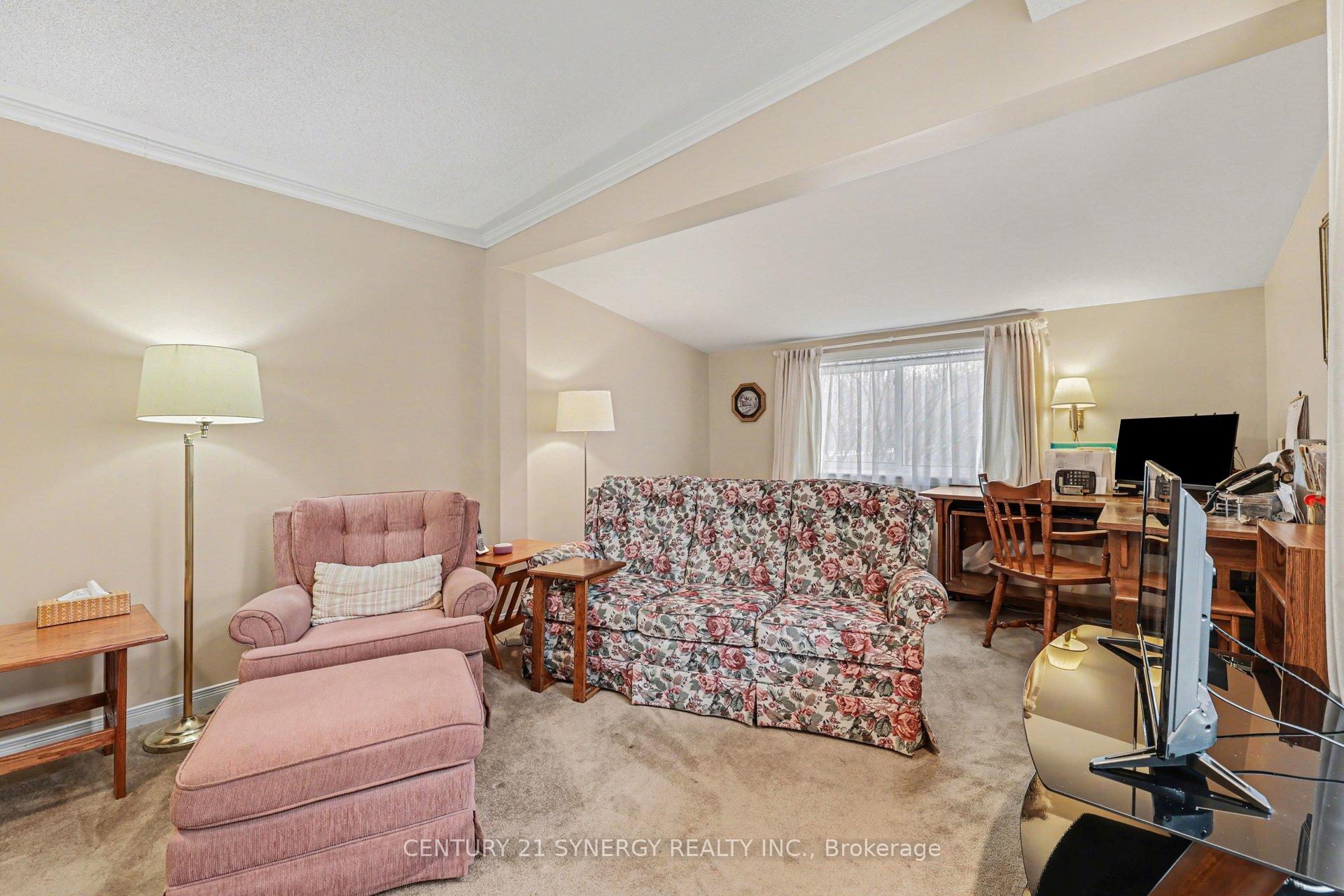 Photo 12 of 20 Condie Street, Smiths Falls, Smiths Falls — HOMEH