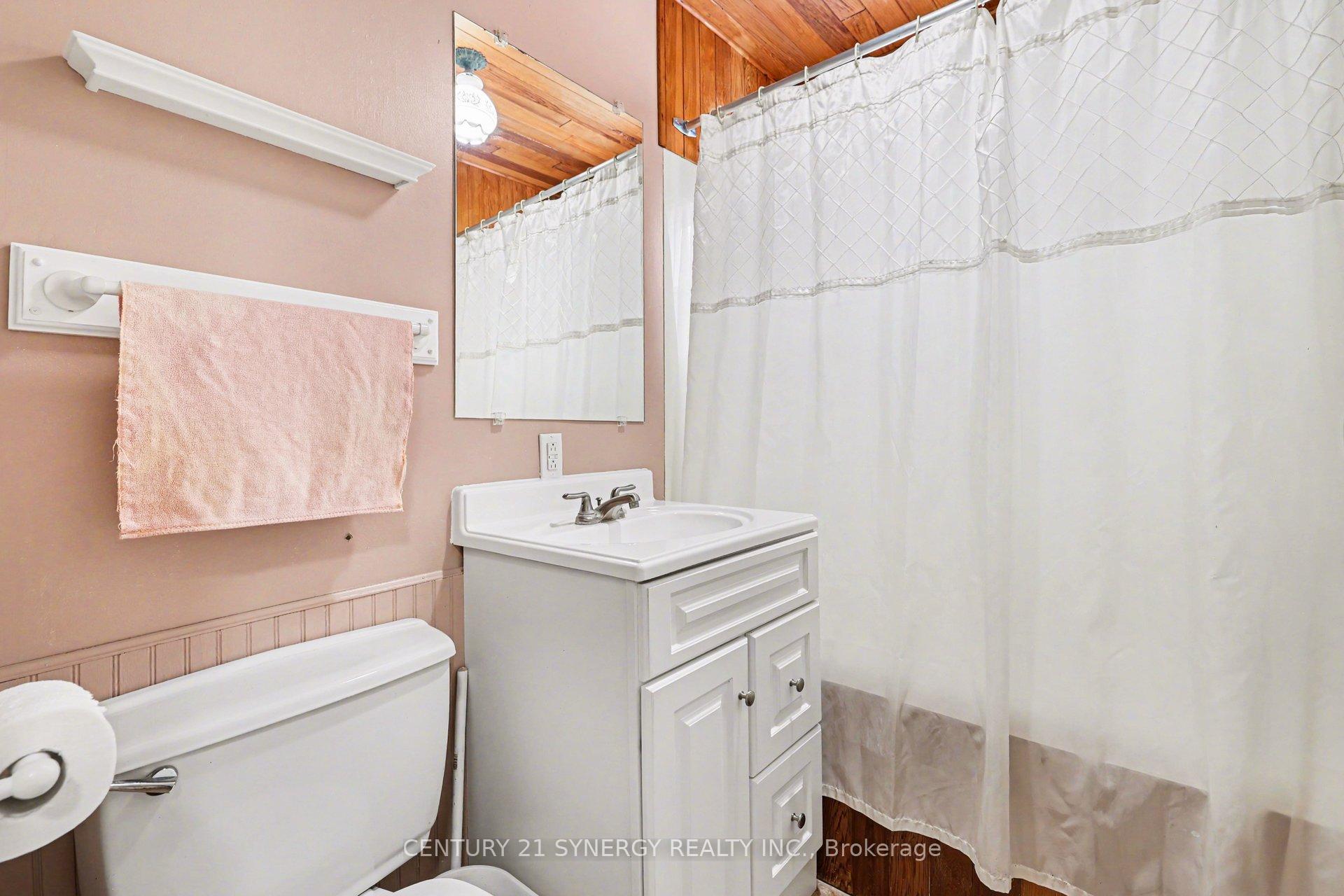 Photo 24 of 20 Condie Street, Smiths Falls, Smiths Falls — HOMEH