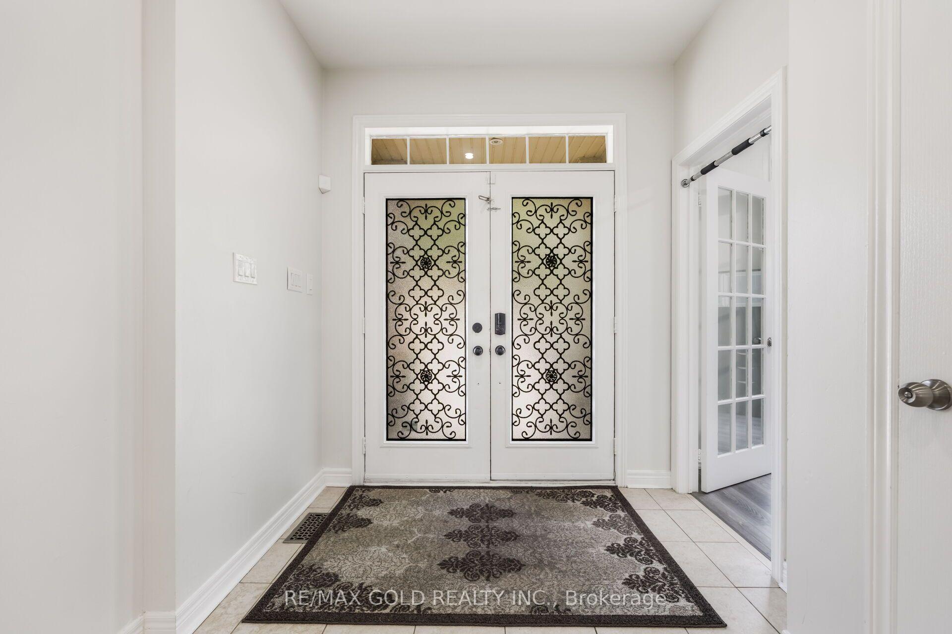 Photo 4 of 50 Northface Crescent, Brampton, Sandringham-Wellington — HOMEH