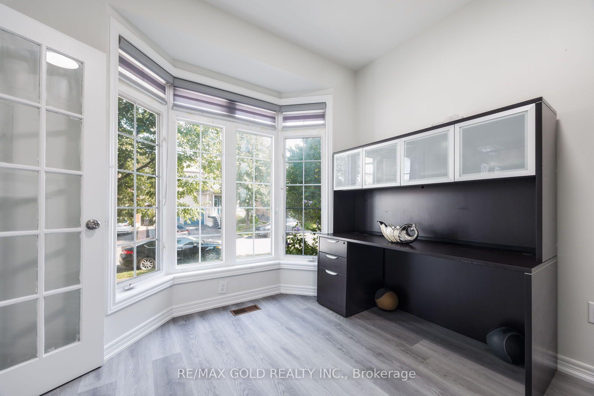 Photo 16 of 50 Northface Crescent, Brampton, Sandringham-Wellington — HOMEH