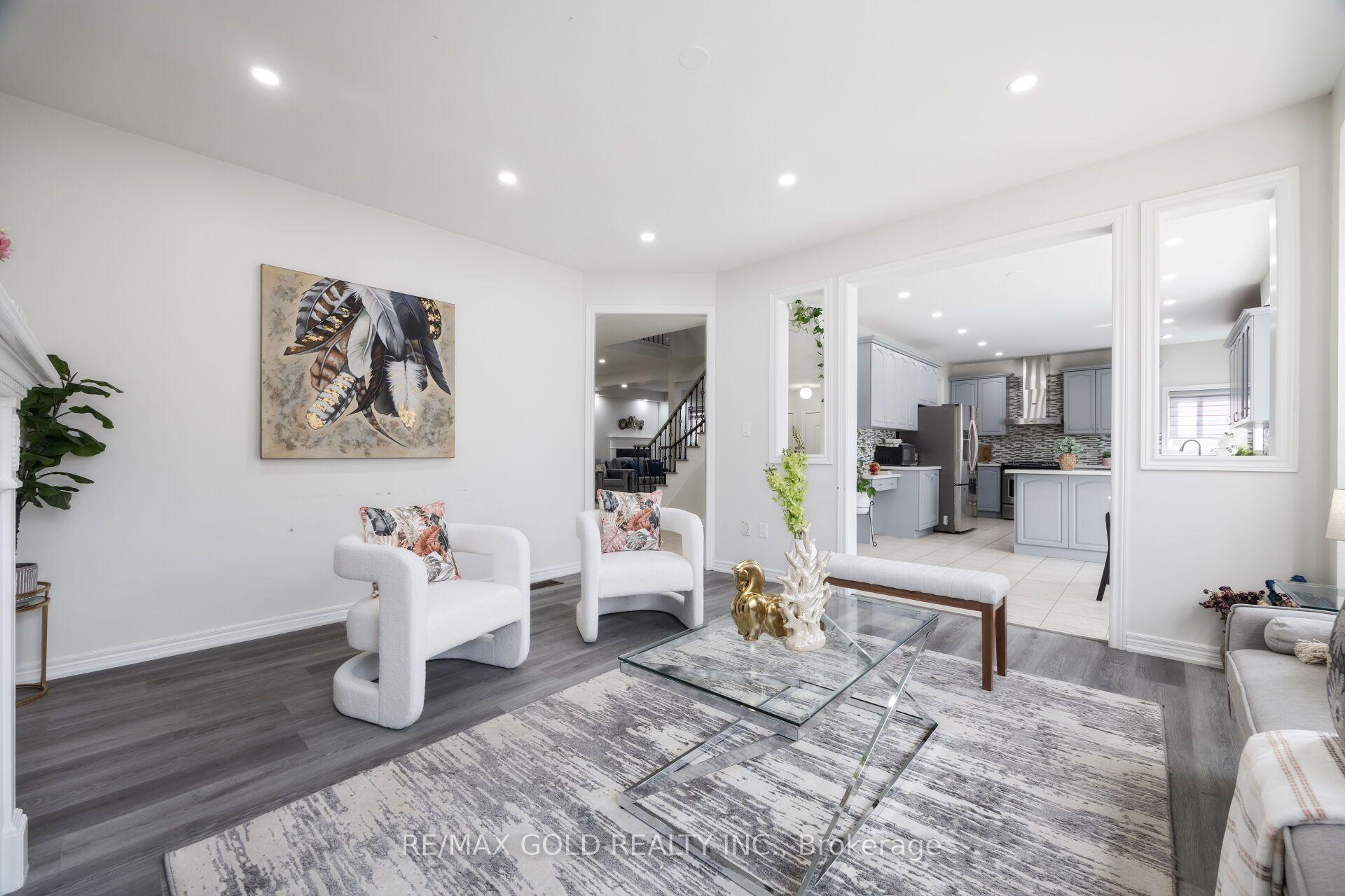 Photo 18 of 50 Northface Crescent, Brampton, Sandringham-Wellington — HOMEH