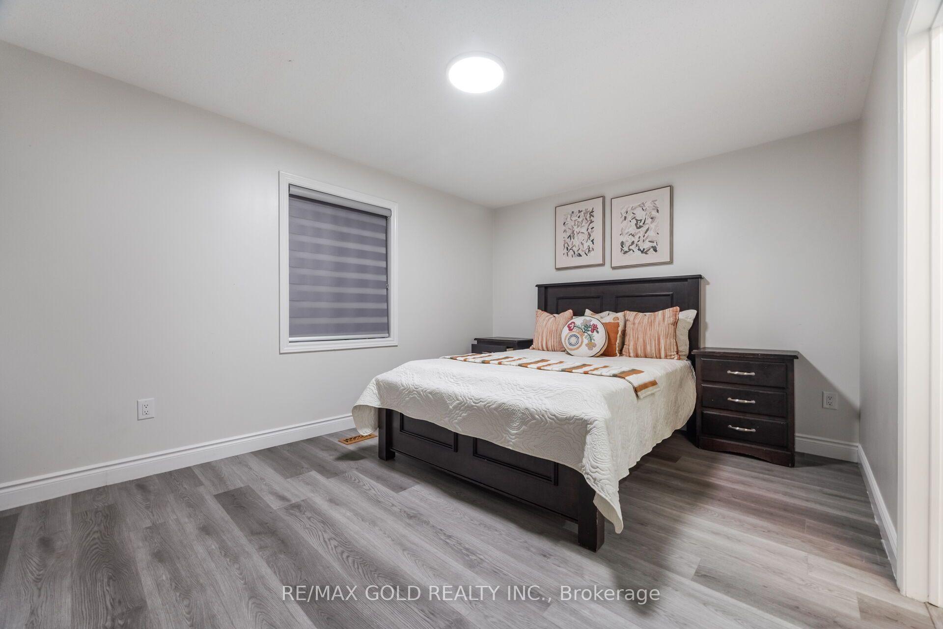 Photo 46 of 50 Northface Crescent, Brampton, Sandringham-Wellington — HOMEH