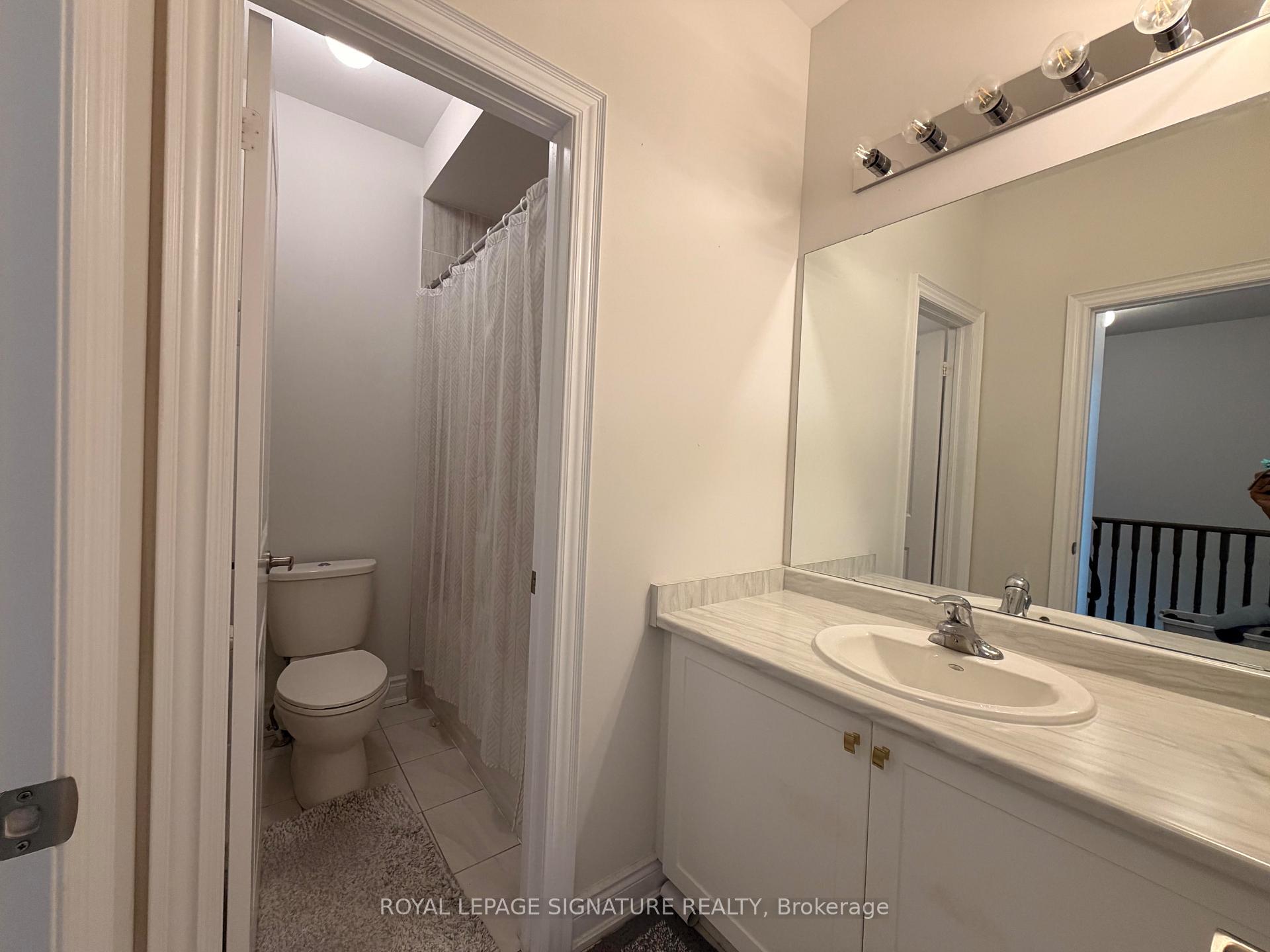 Photo 10 of 52 Tennant Circle, Vaughan, Vellore Village — HOMEH