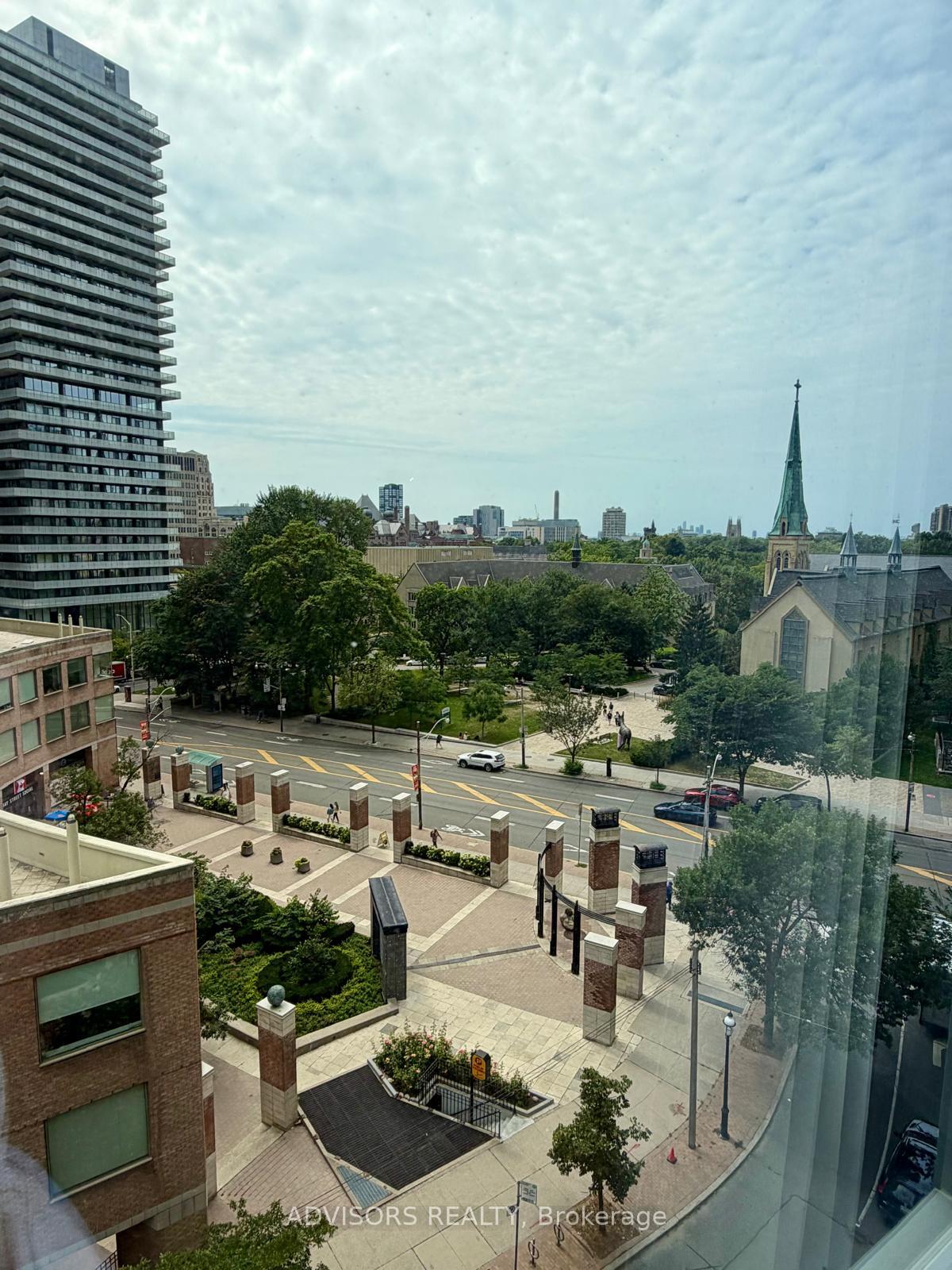 Photo 1 of Unit 807, 1055 Bay Street, Toronto, Bay Street Corridor — HOMEH