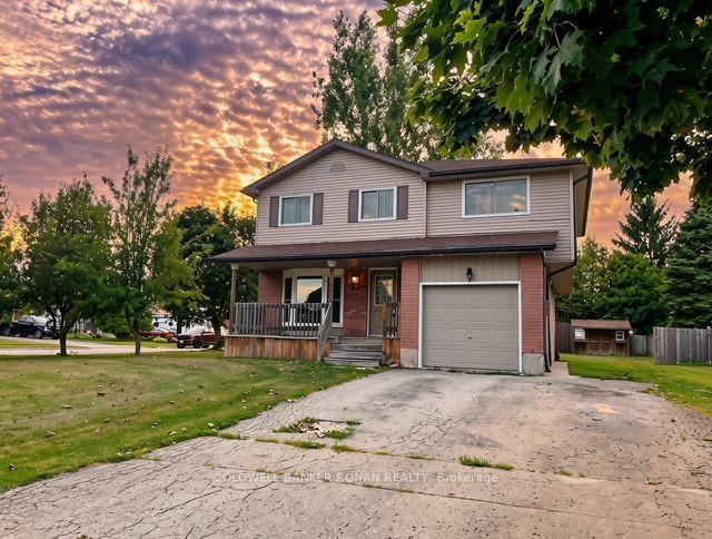 Photo 2 of 56 Edward Street, Mapleton, Rural Mapleton — HOMEH
