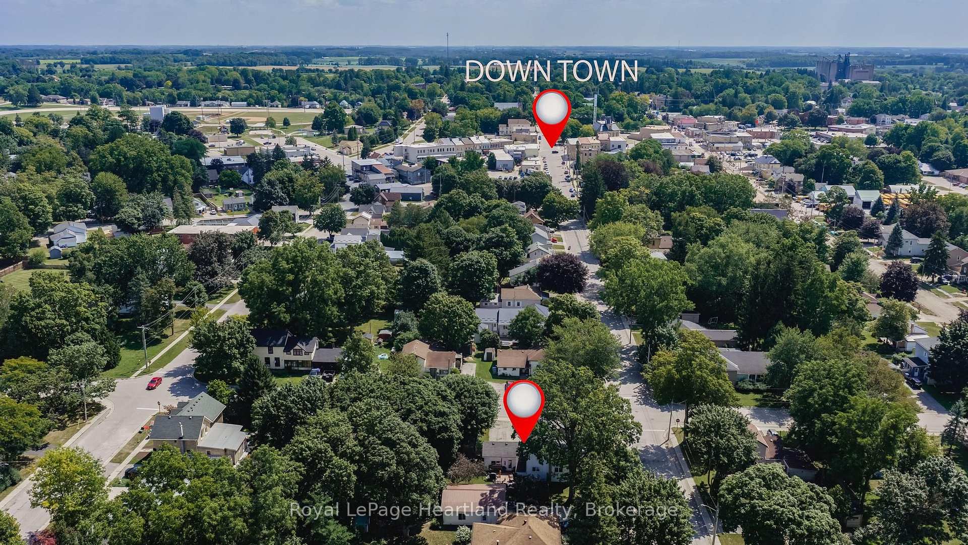 Photo 2 of 131 Rattenbury Street W, Central Huron, Clinton — HOMEH