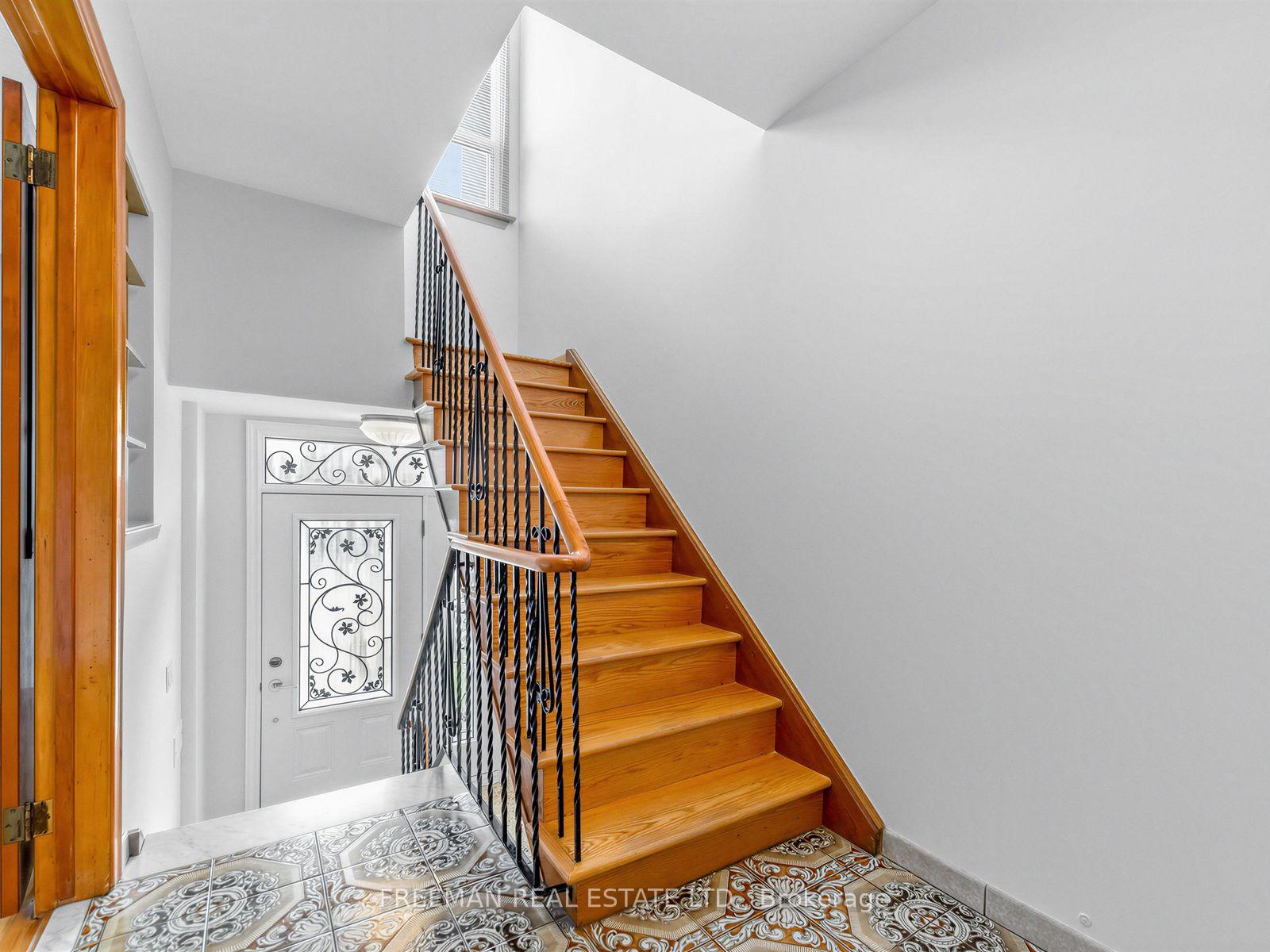 Photo 10 of 380 Glenholme Avenue, Toronto, Oakwood Village — HOMEH