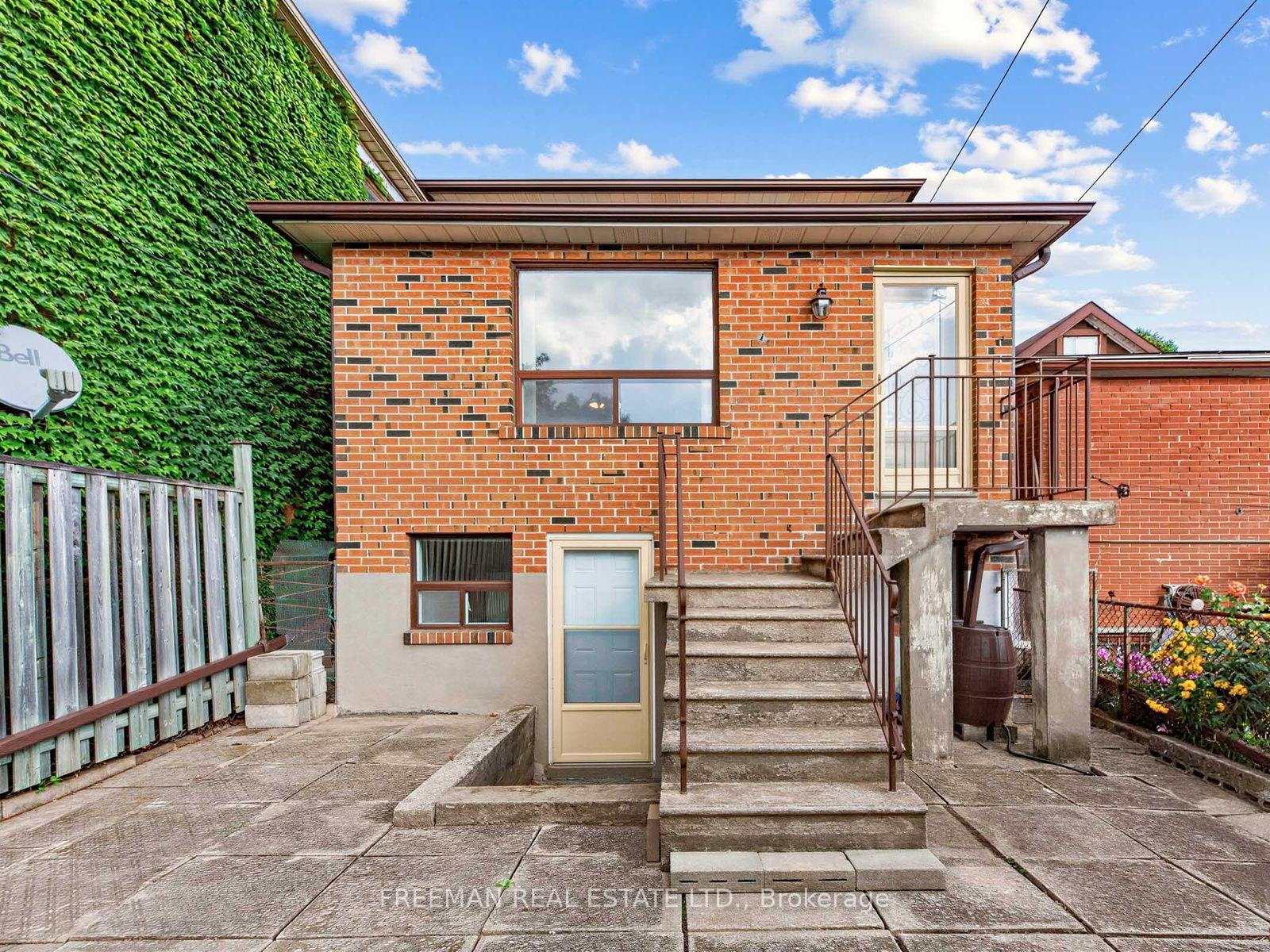 Photo 23 of 380 Glenholme Avenue, Toronto, Oakwood Village — HOMEH