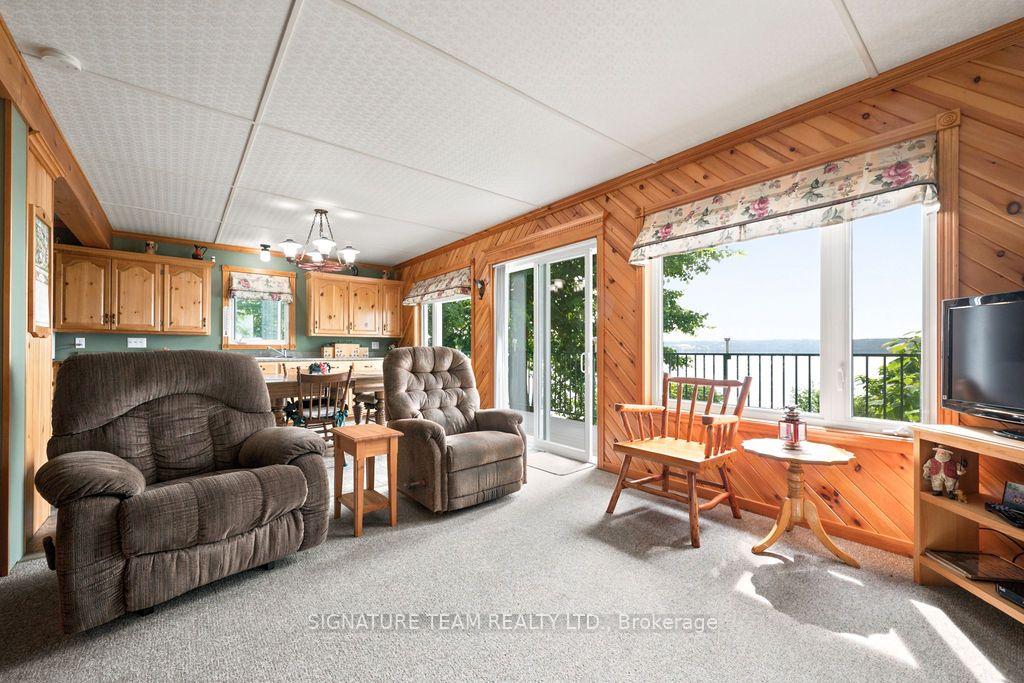 Photo 15 of 42 Rutz Lane, North Algona Wilberforce, North Algona/Wilberforce Twp — HOMEH