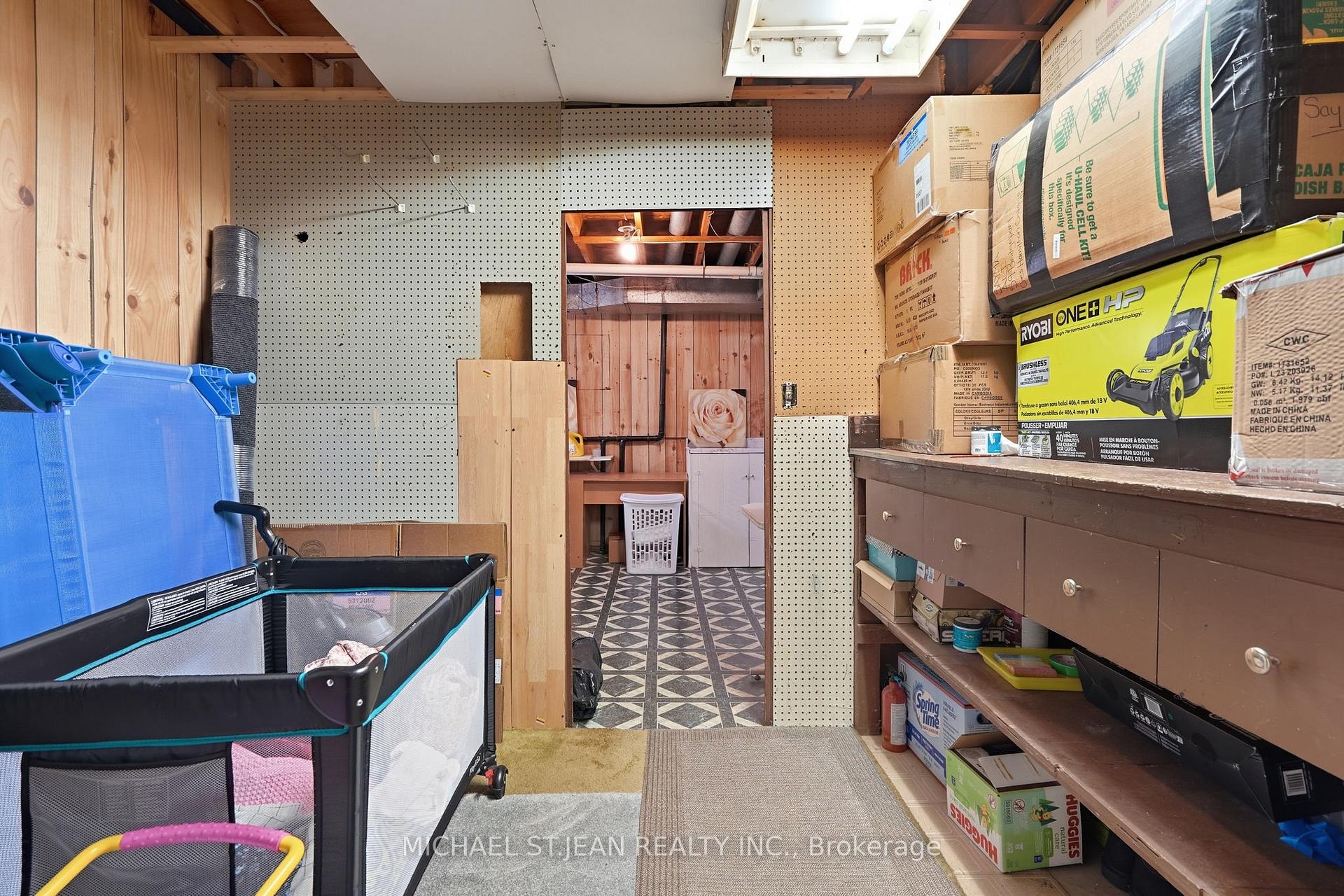 Photo 39 of 50 Adis Avenue, Hamilton, Gurnett — HOMEH