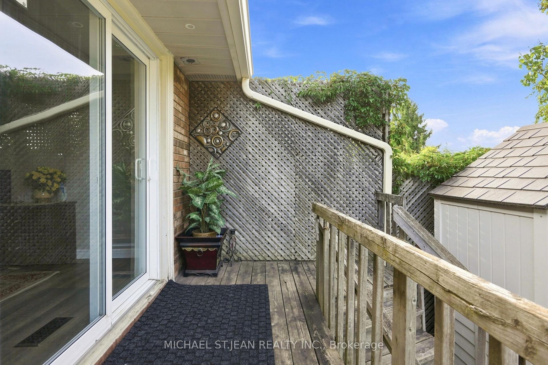 Photo 43 of 50 Adis Avenue, Hamilton, Gurnett — HOMEH