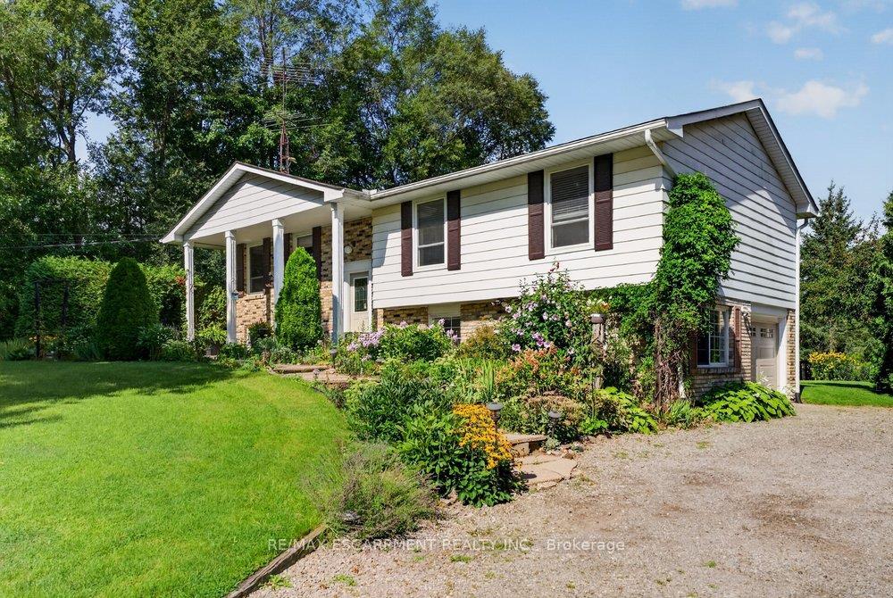 Photo 3 of 2725 Britannia Road, Burlington, Rural Burlington — HOMEH
