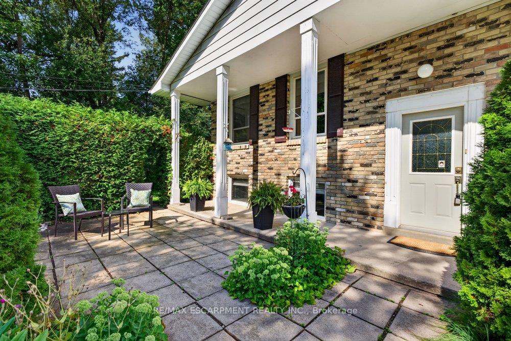 Photo 5 of 2725 Britannia Road, Burlington, Rural Burlington — HOMEH