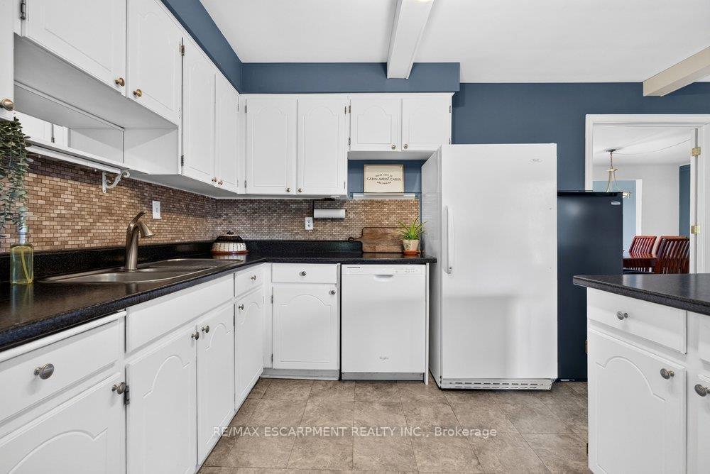 Photo 18 of 2725 Britannia Road, Burlington, Rural Burlington — HOMEH