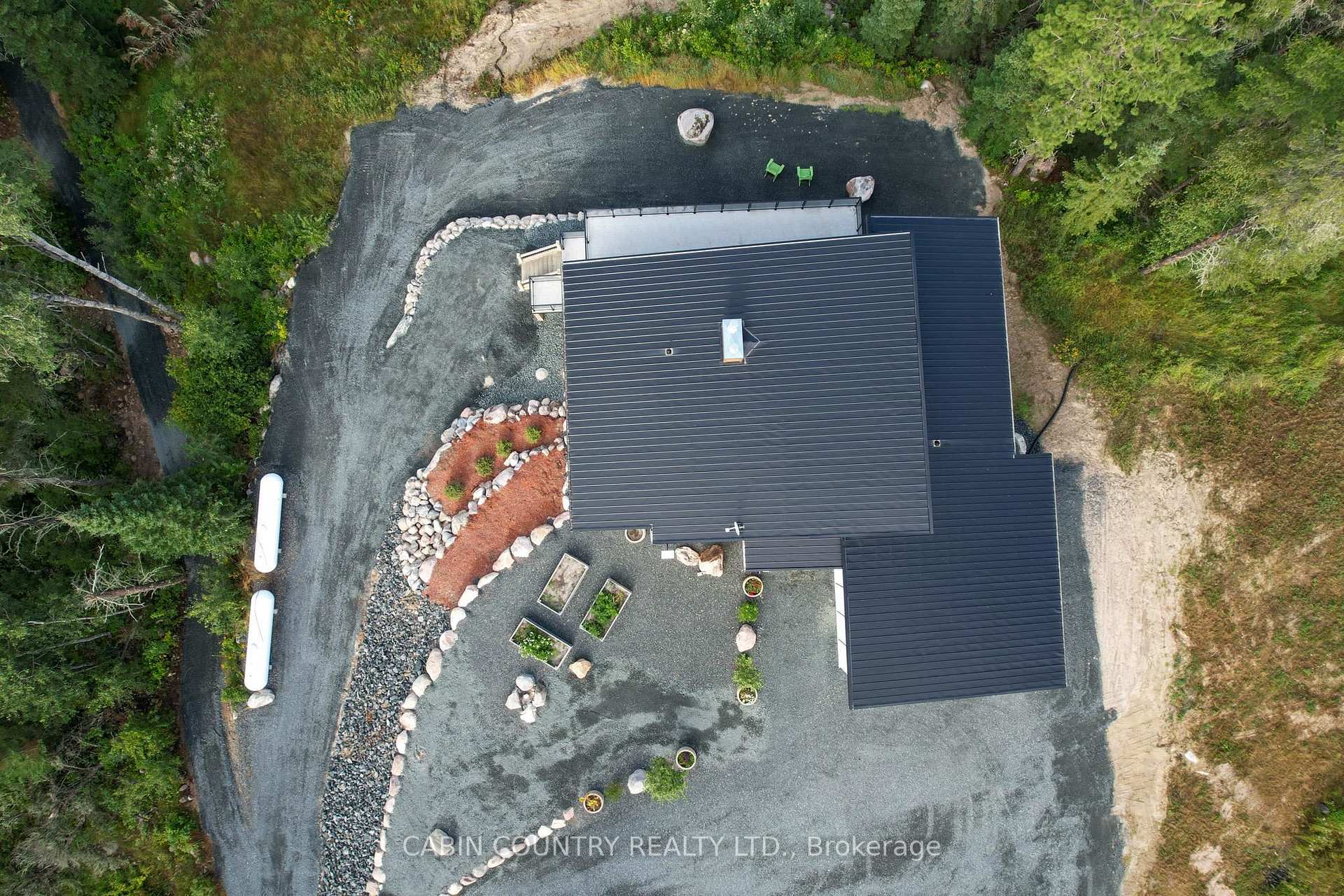 Photo 7 of 812A East Melick Road, Kenora, Kenora Northeast — HOMEH