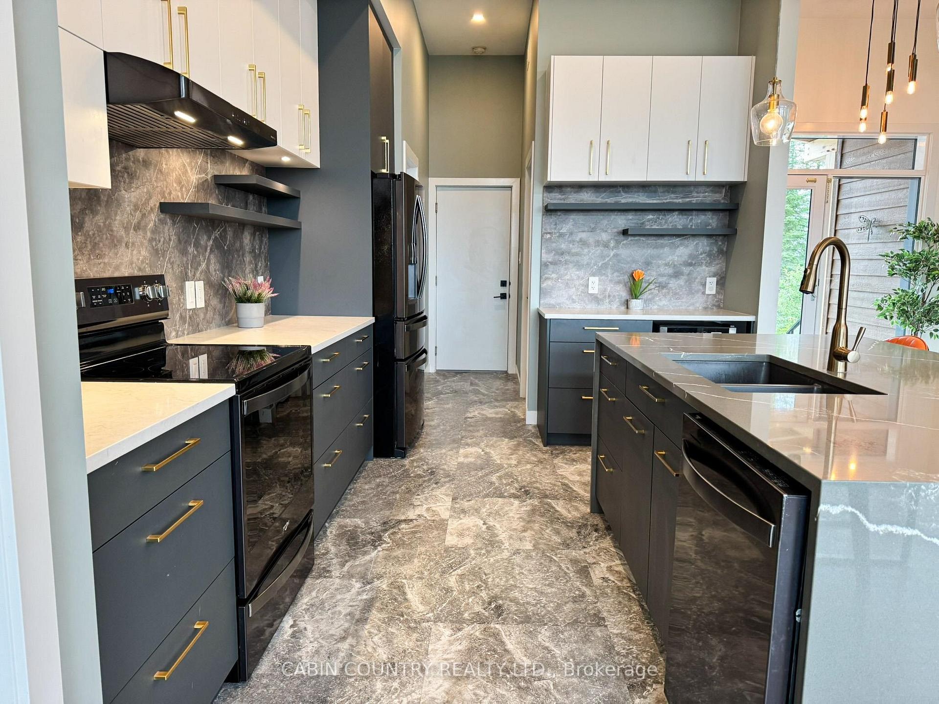 Photo 40 of 812A East Melick Road, Kenora, Kenora Northeast — HOMEH