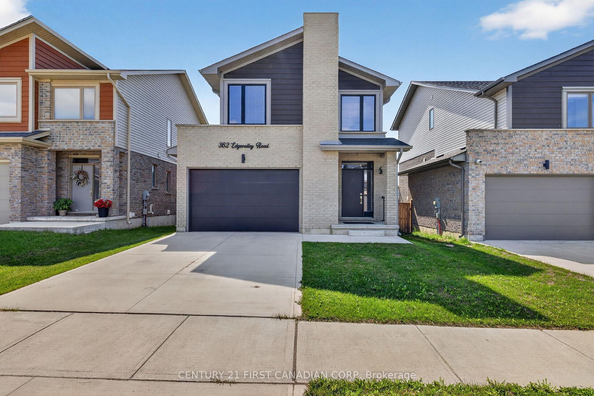 Photo 2 of 362 Edgevalley Road, London, East D — HOMEH