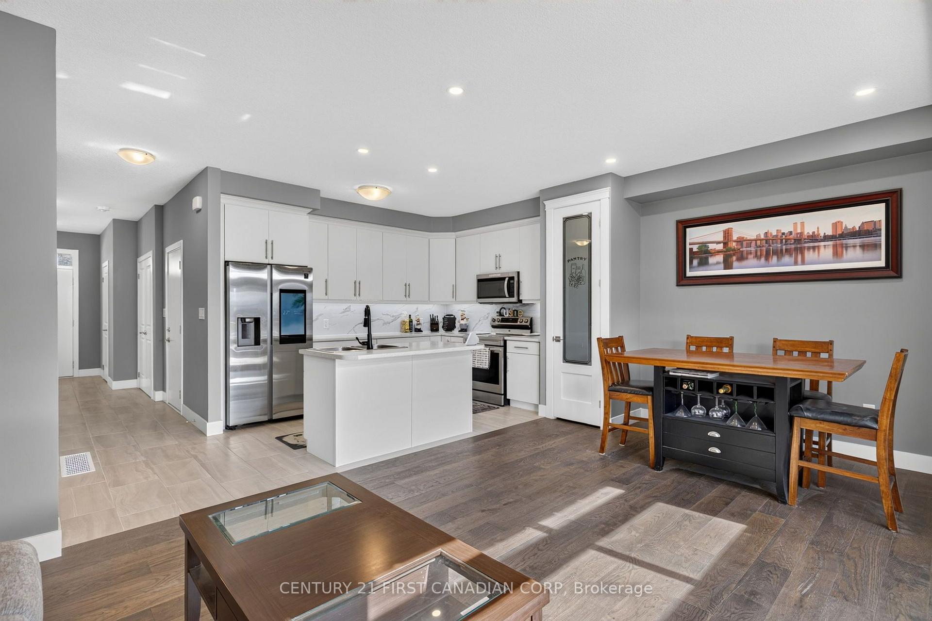Photo 17 of 362 Edgevalley Road, London, East D — HOMEH