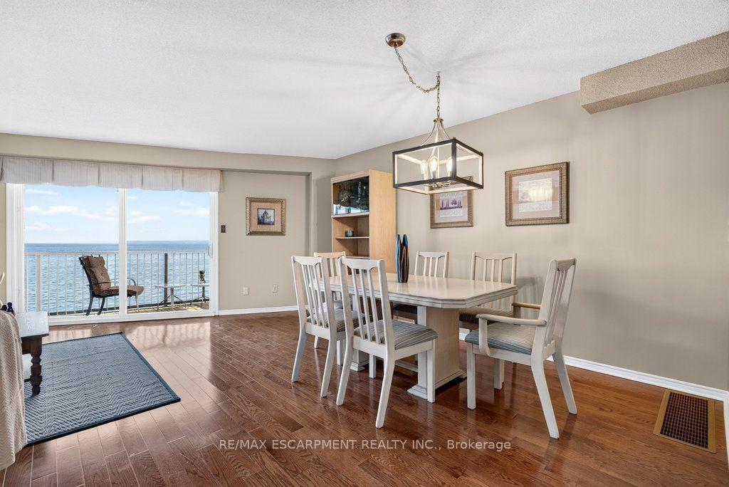 Photo 9 of Unit 8, 2136 Old Lakeshore Road, Burlington, Brant — HOMEH