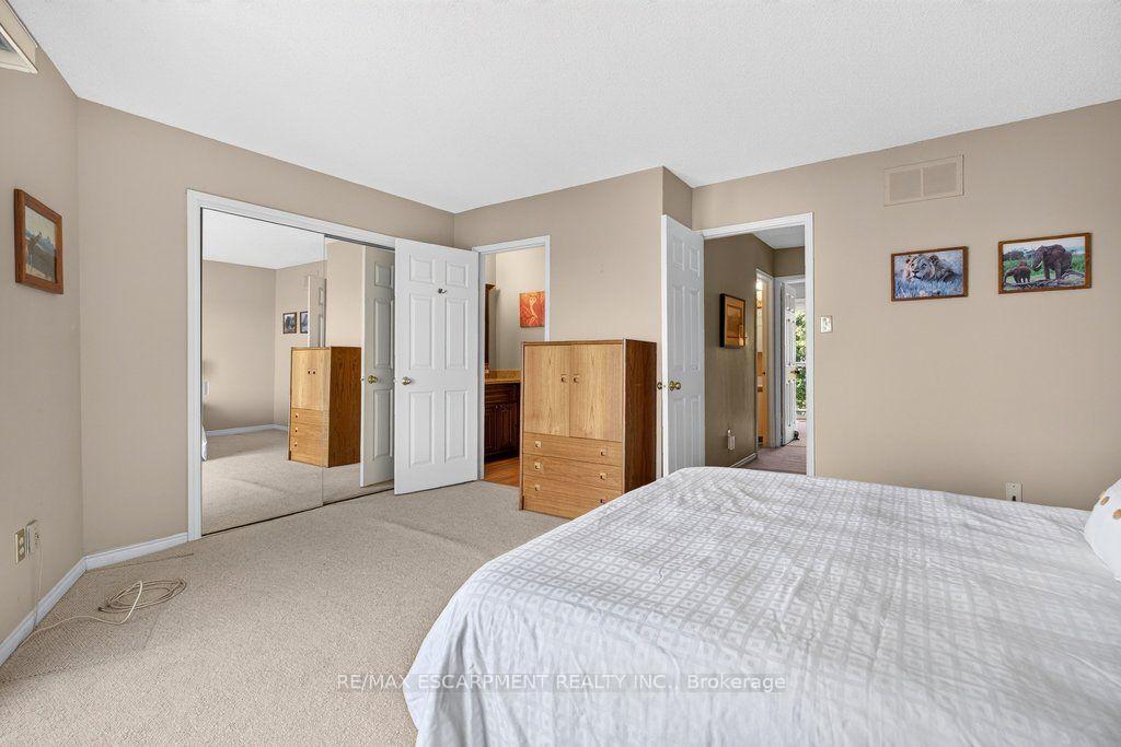 Photo 20 of Unit 8, 2136 Old Lakeshore Road, Burlington, Brant — HOMEH